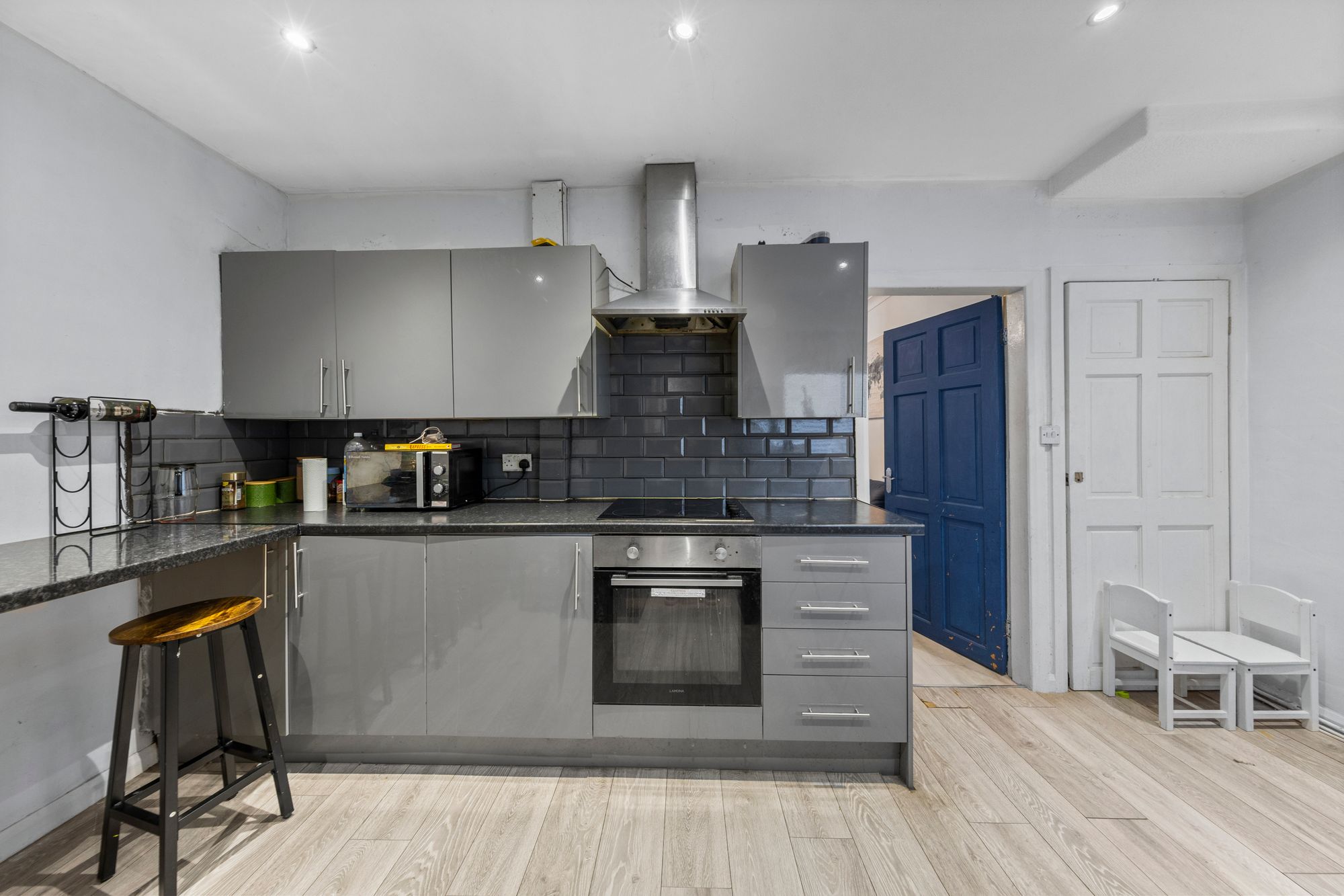 Moseley Avenue, Warrington, WA4