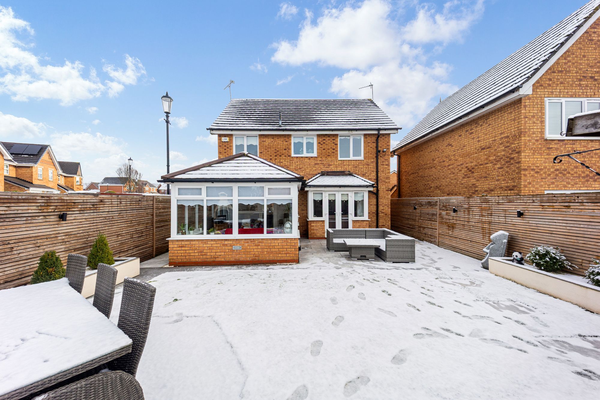 Heathfield Park, Widnes, WA8