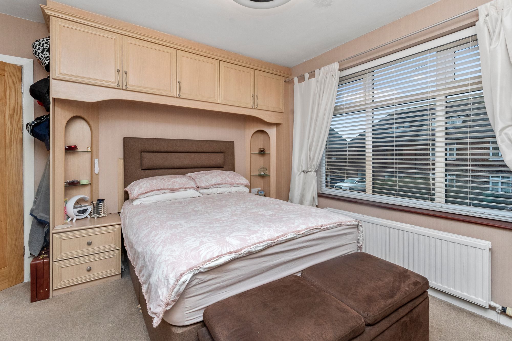 Bridge Road, St. Helens