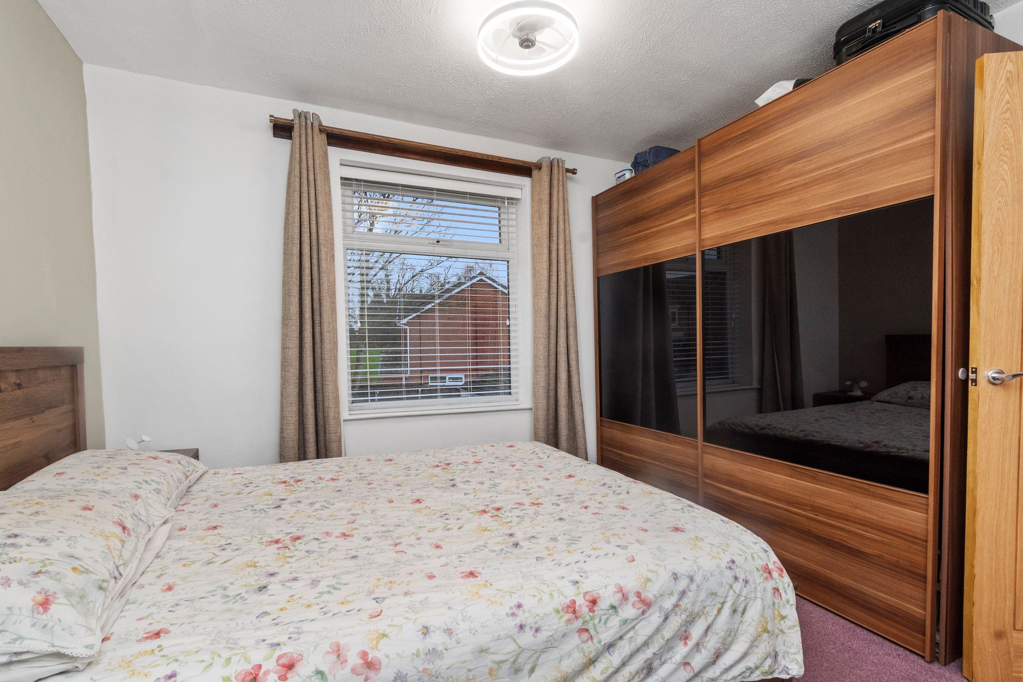 Bridge Road, St. Helens