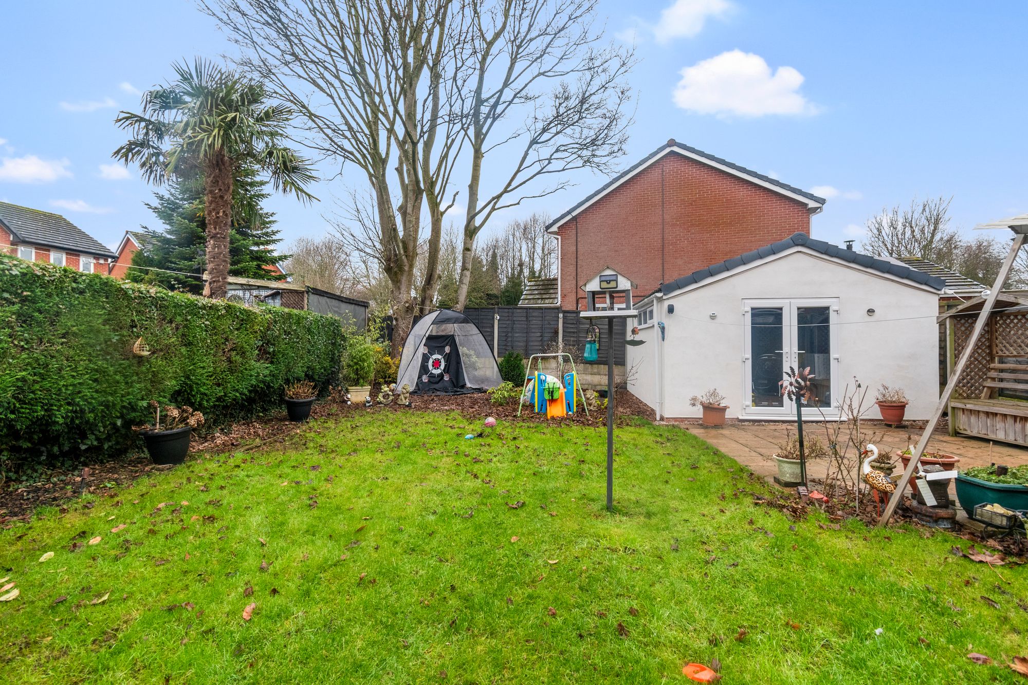 Bridge Road, St. Helens