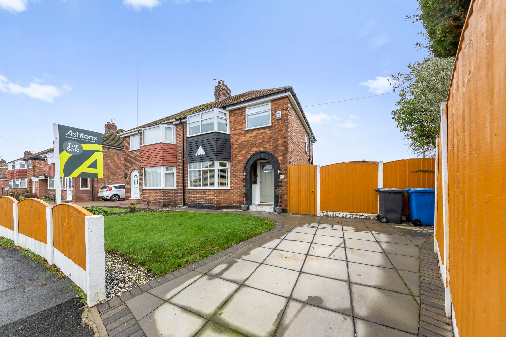 Banbury Drive, Warrington