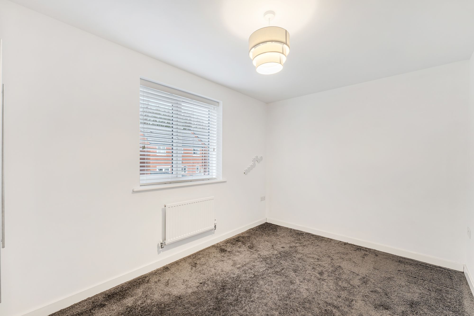 Hadfield Grove, Leigh