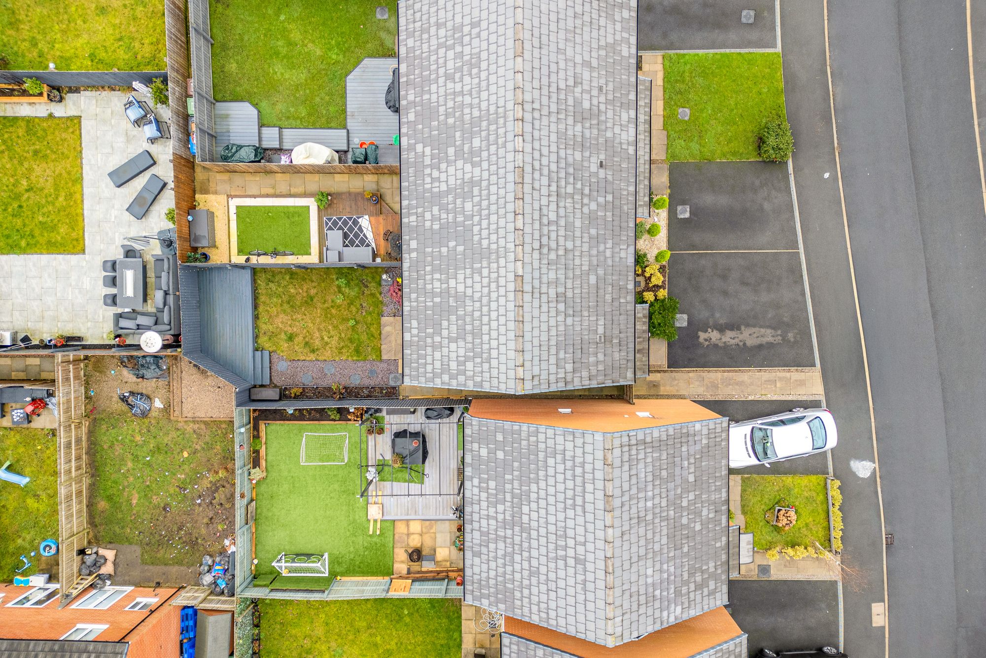 Hadfield Grove, Leigh