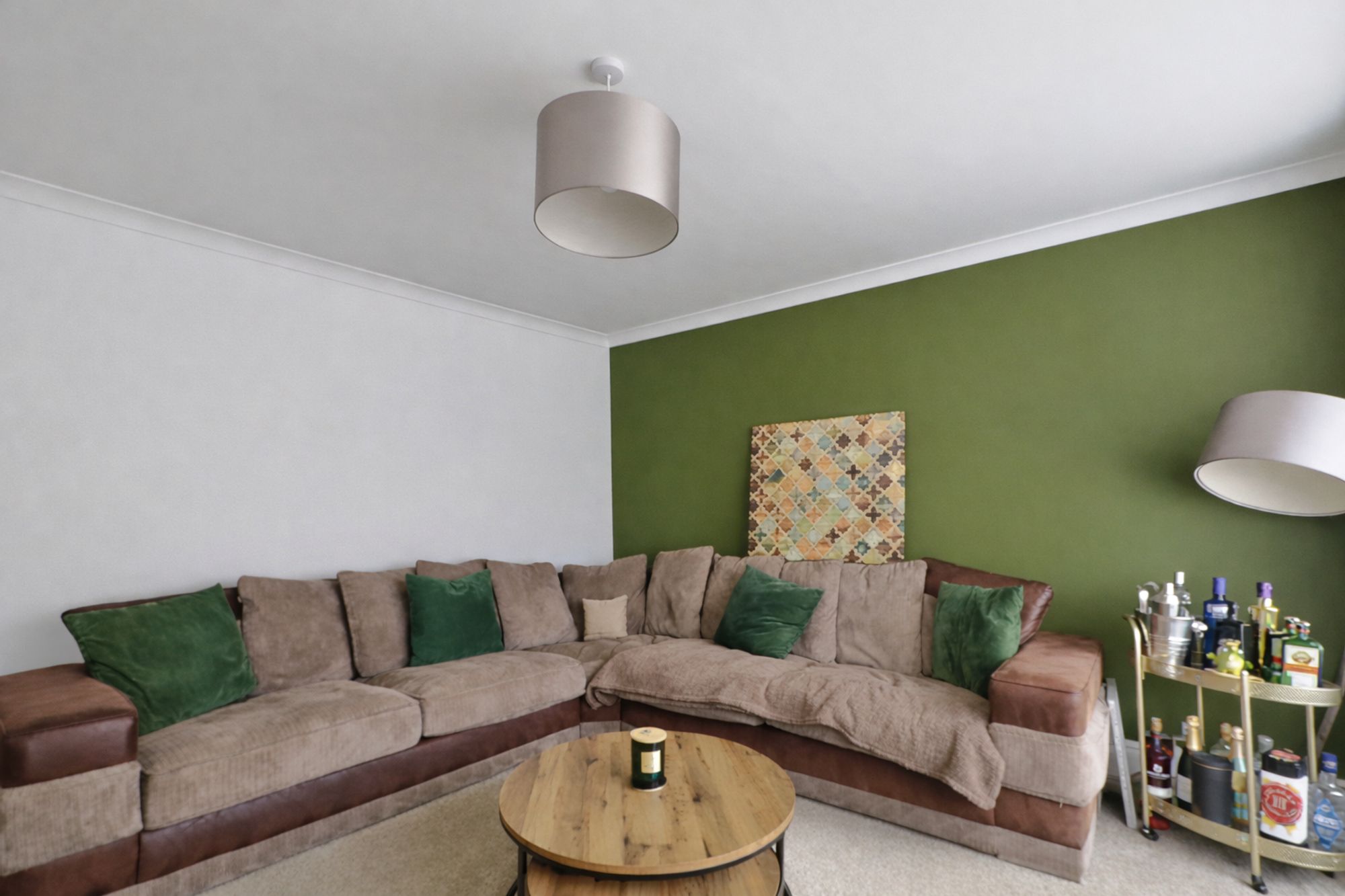 31ea5f15-2d96-451e-8dca-3077e80135d5