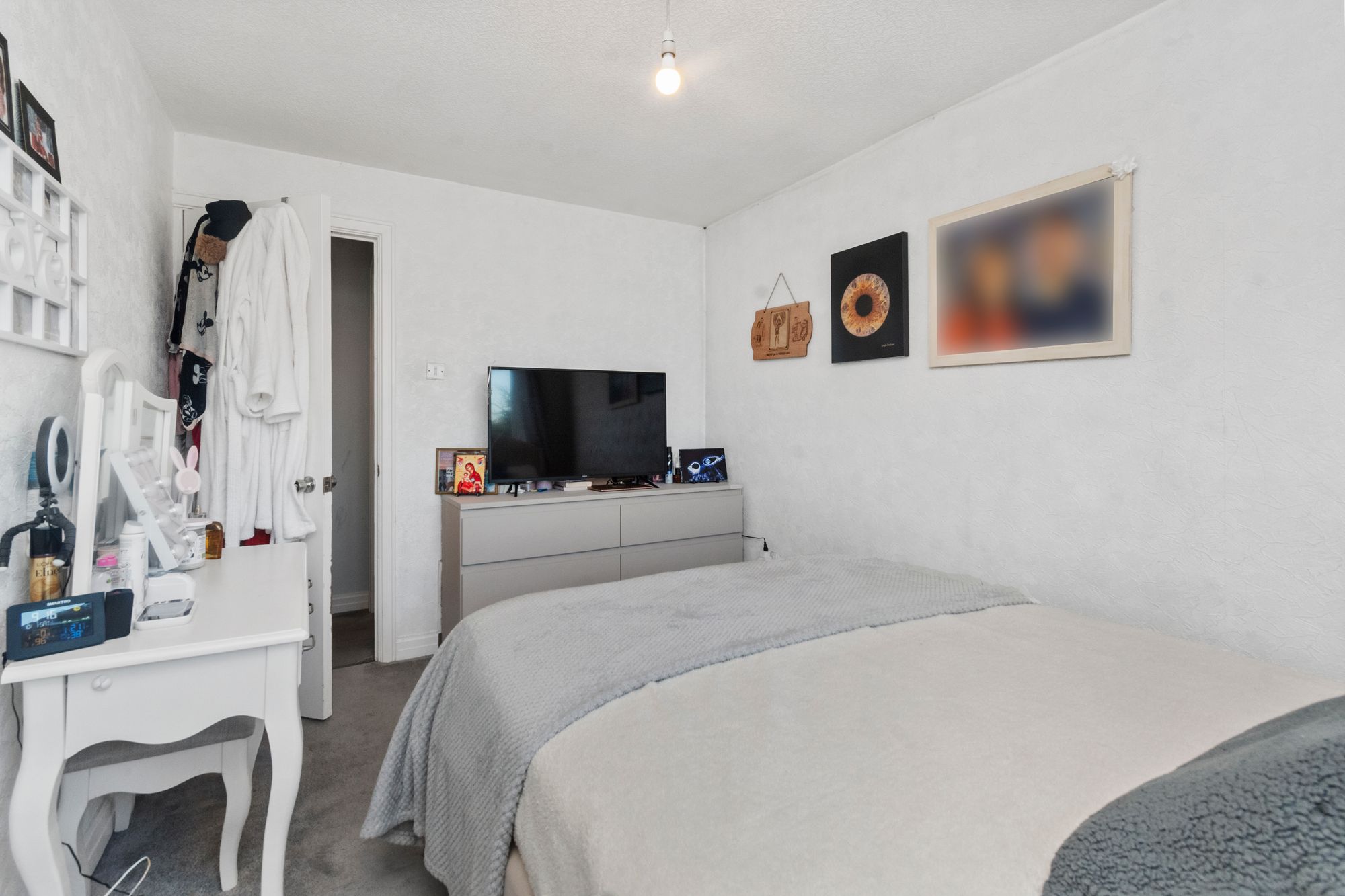 Perth Close, Warrington