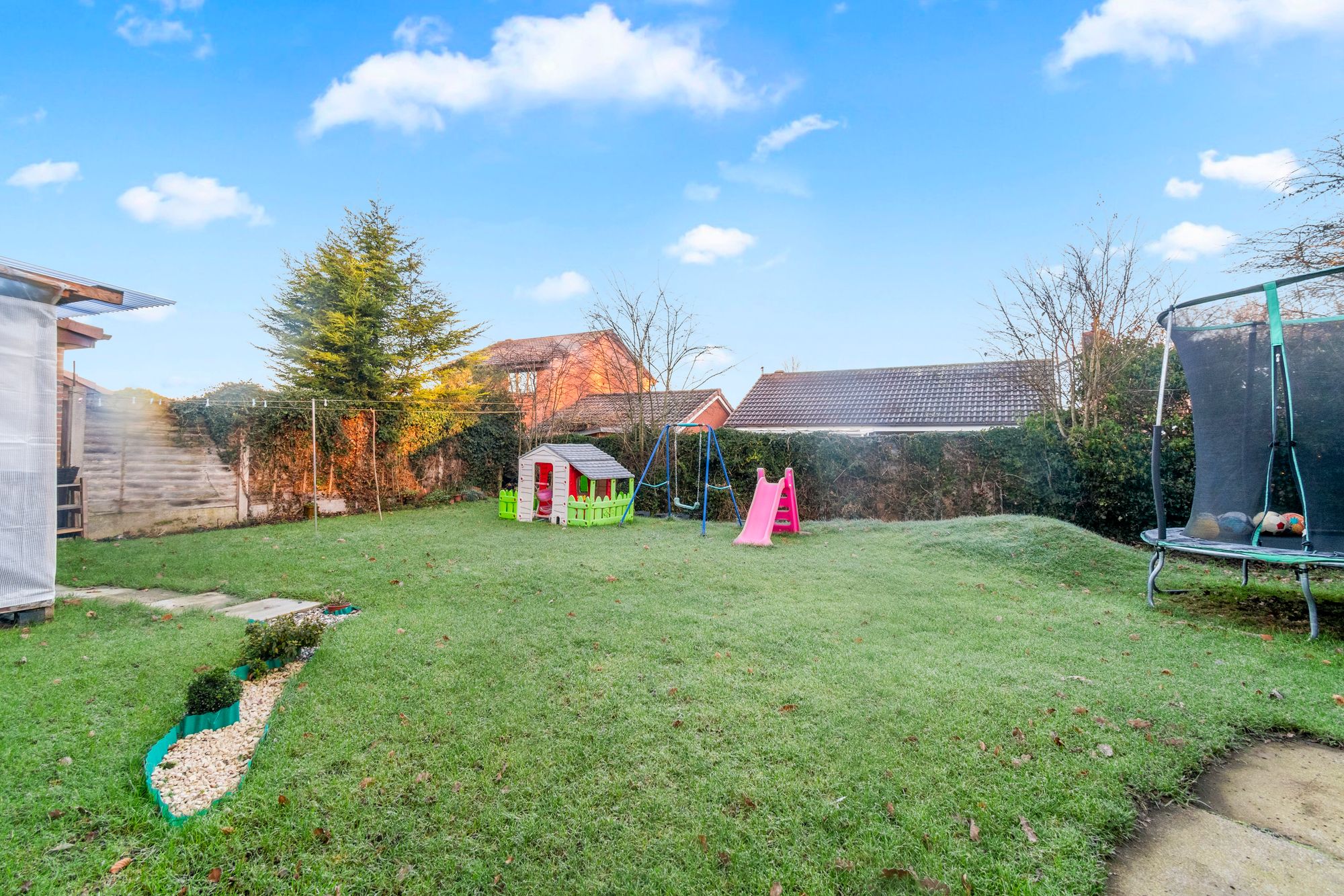 Perth Close, Warrington