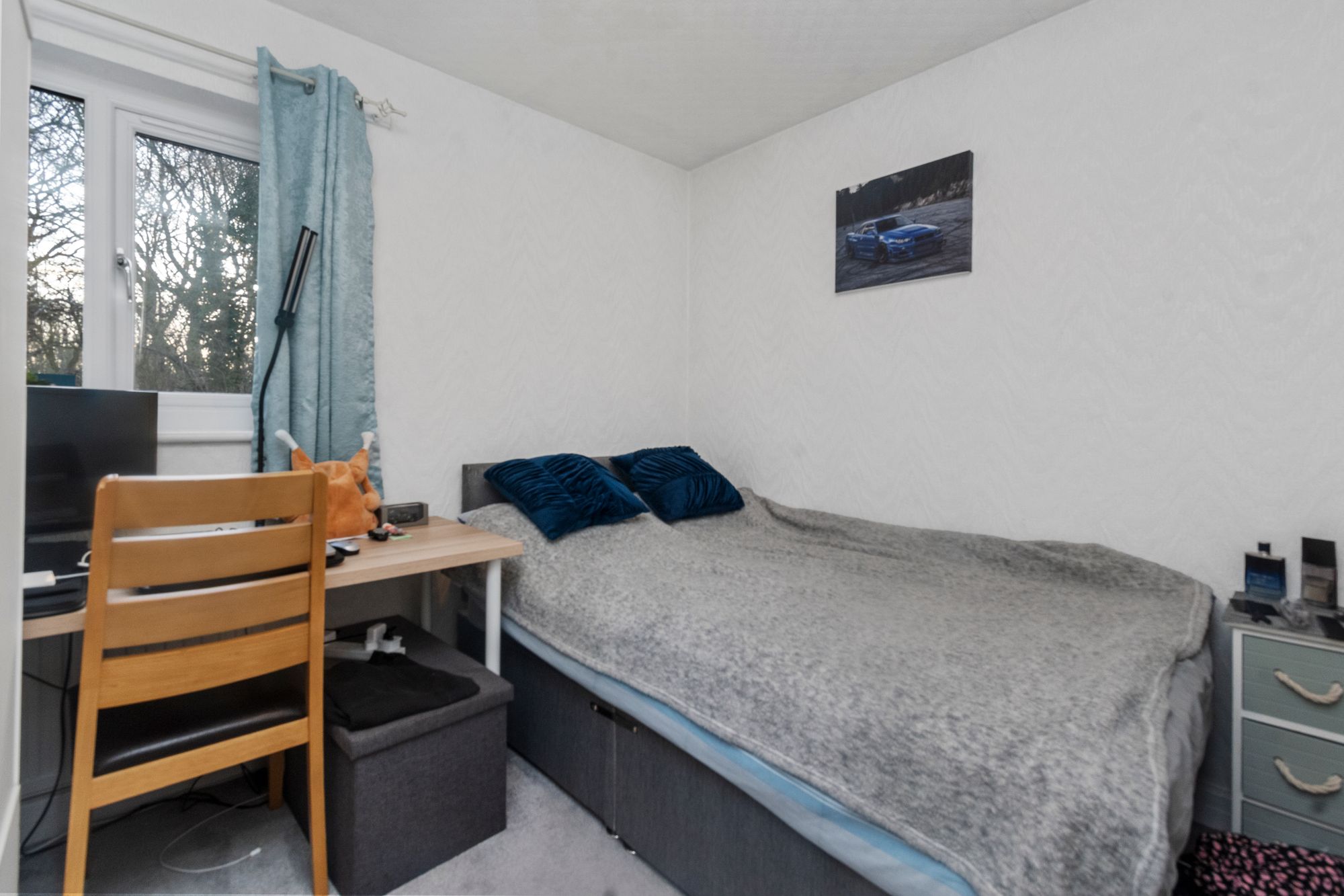 Perth Close, Warrington