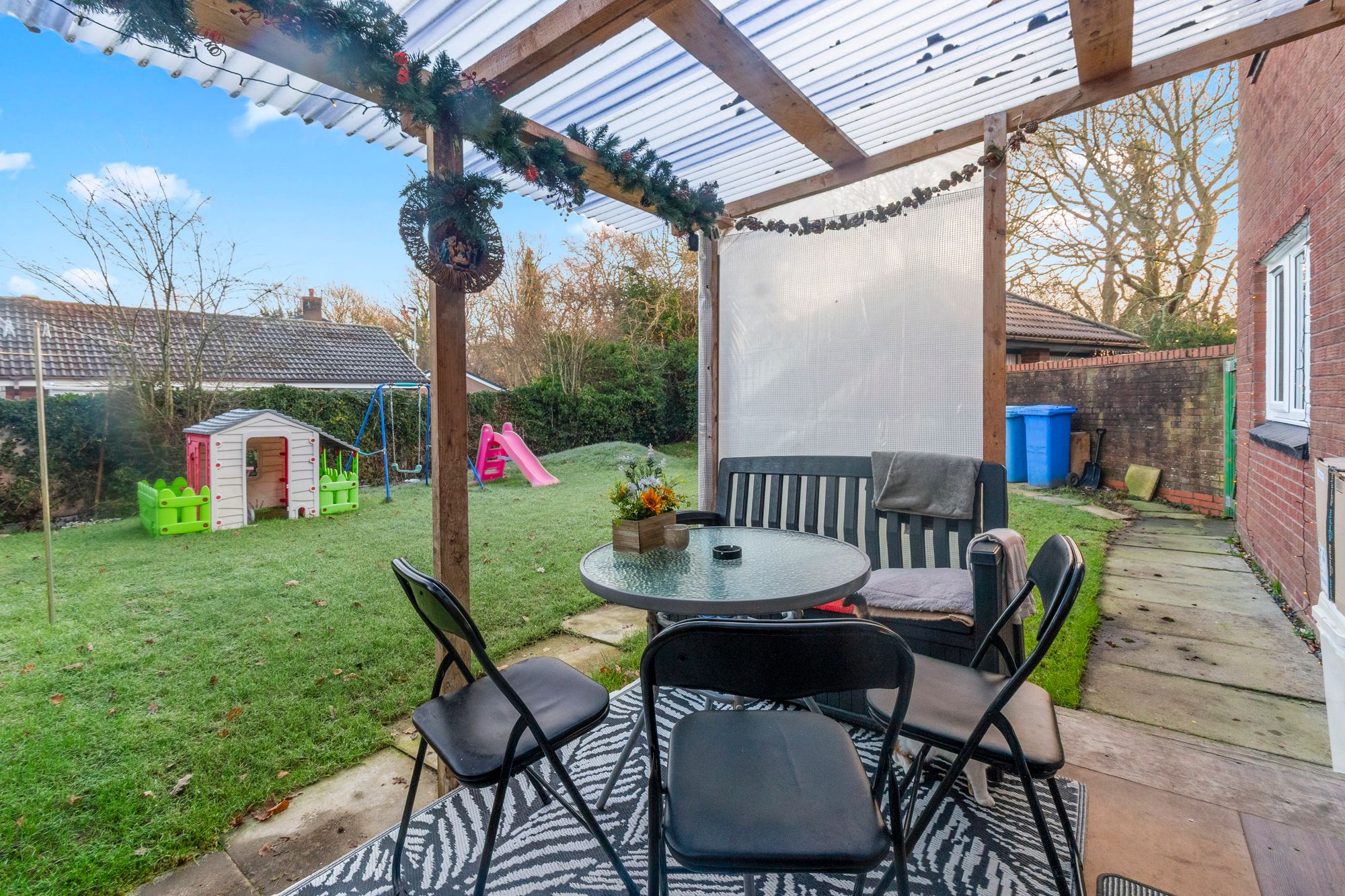 Perth Close, Warrington