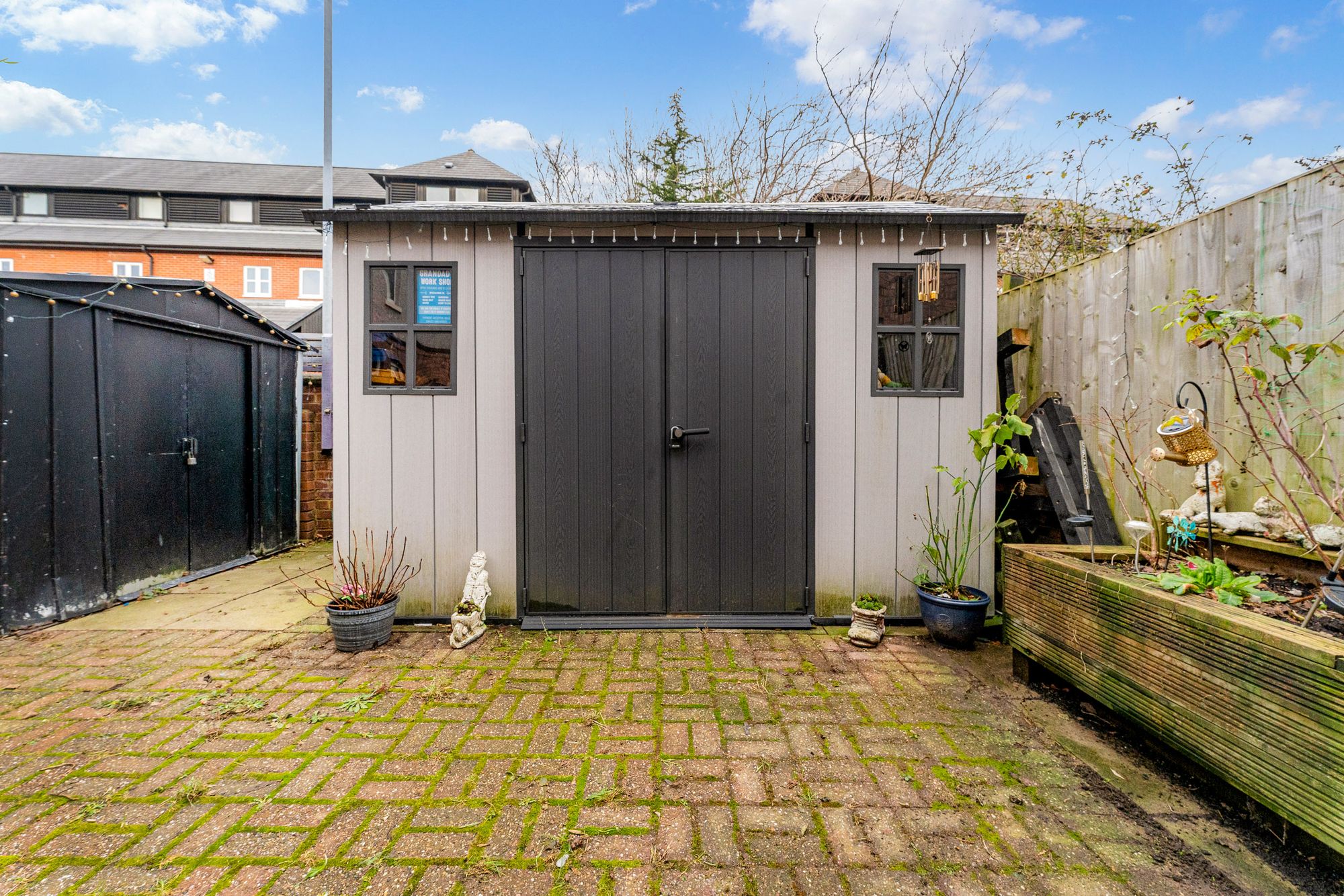 Diamond Street, Leigh