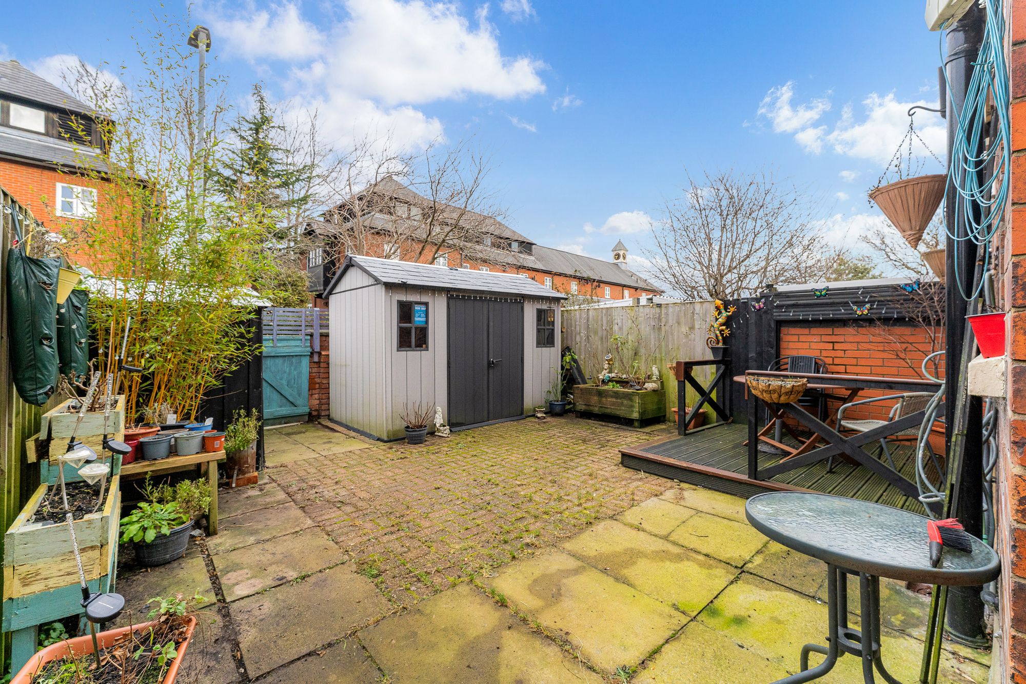 Diamond Street, Leigh