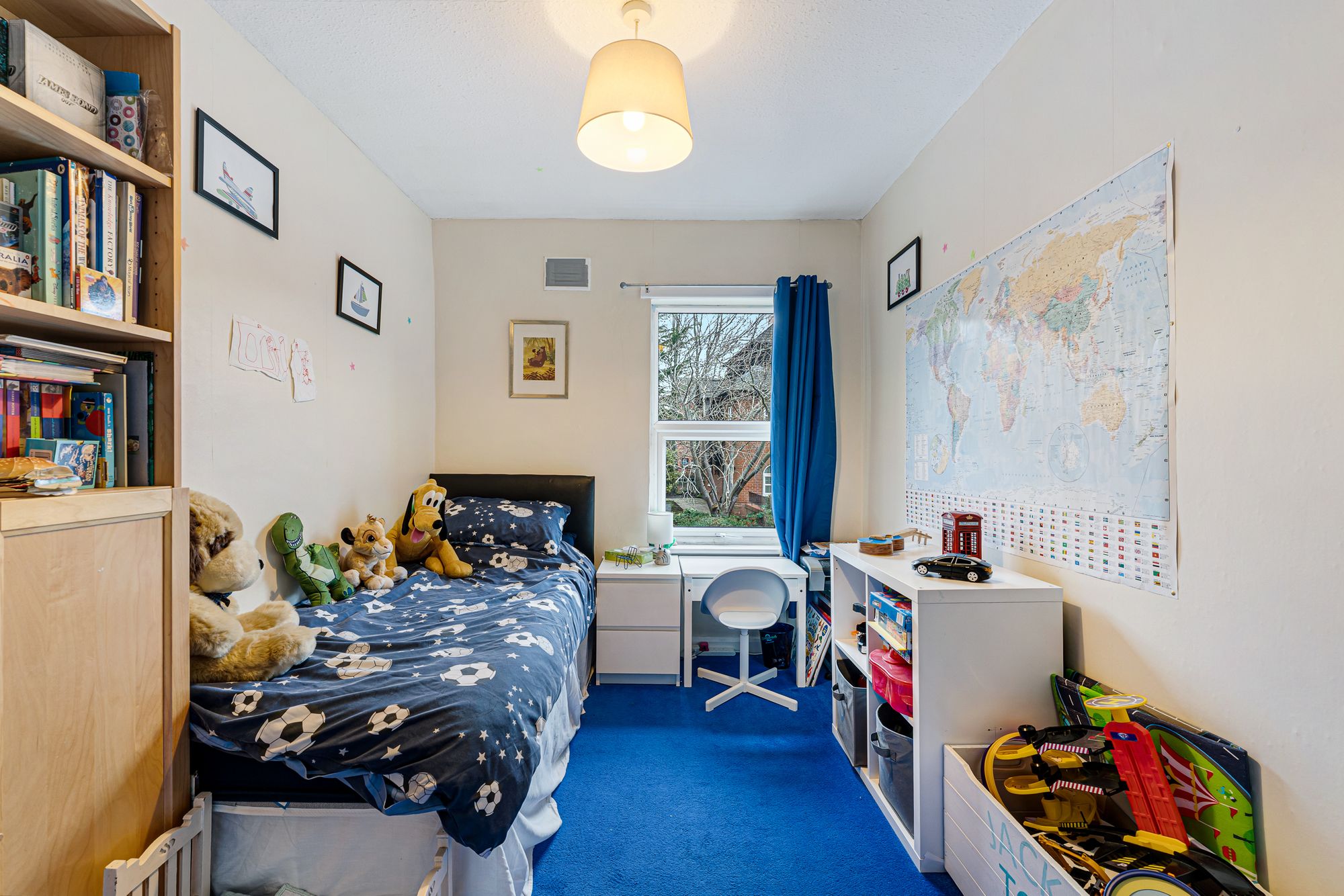 Diamond Street, Leigh