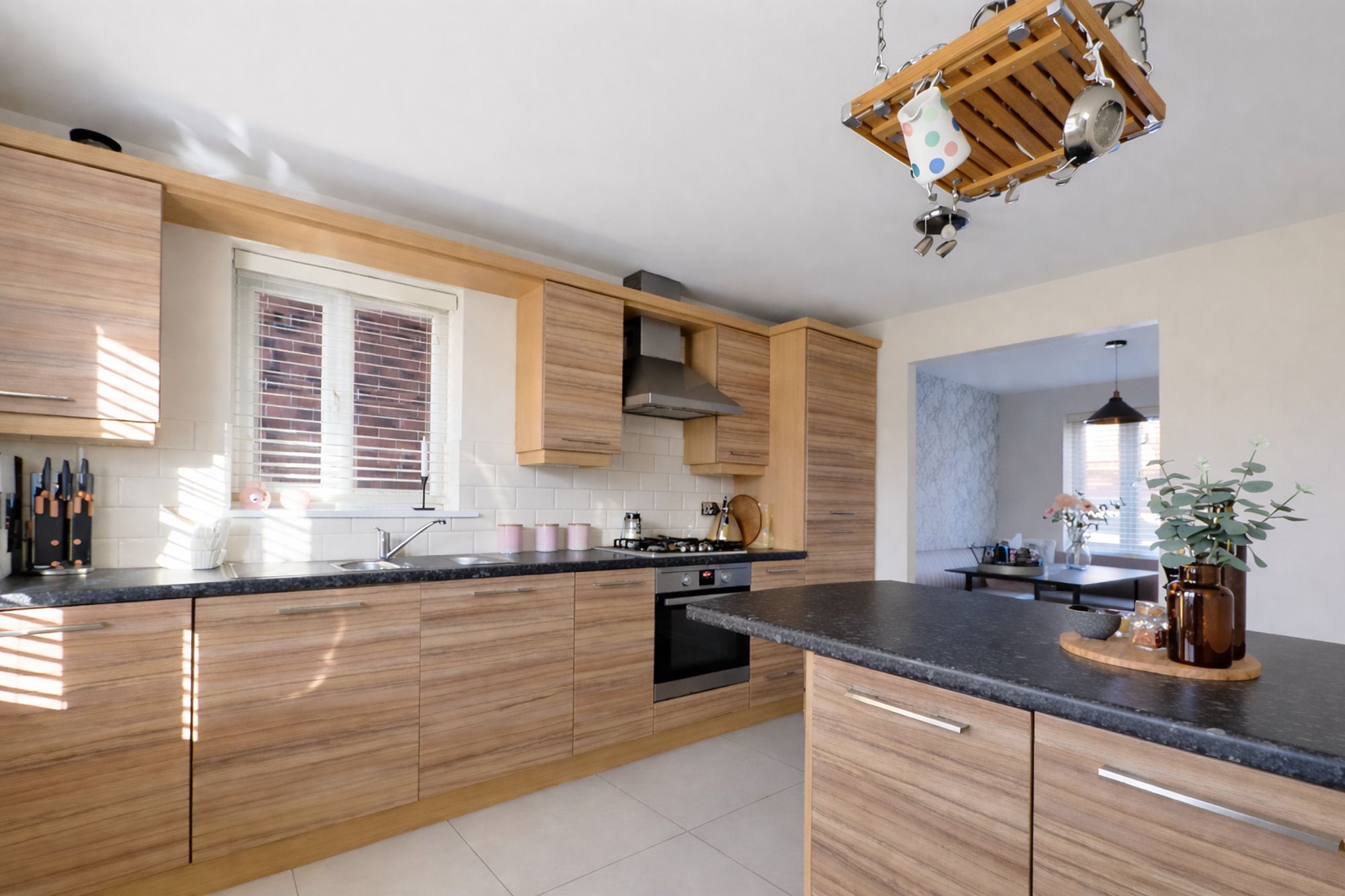 34aa9fb5-4871-4592-bb3f-b9ccdc060864