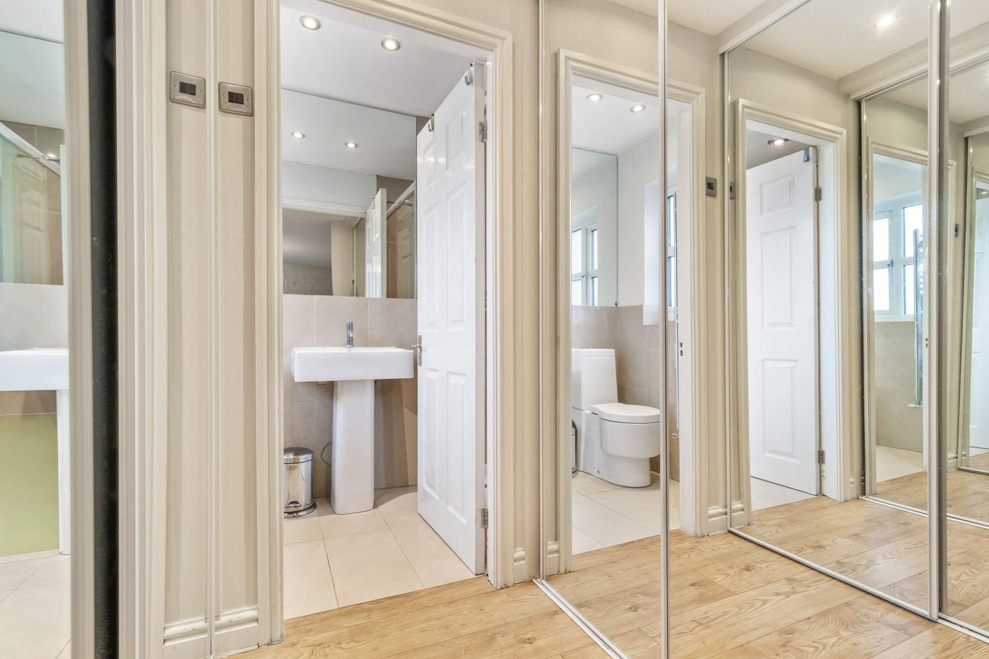 Pewterspear Green Road, Appleton, WA4