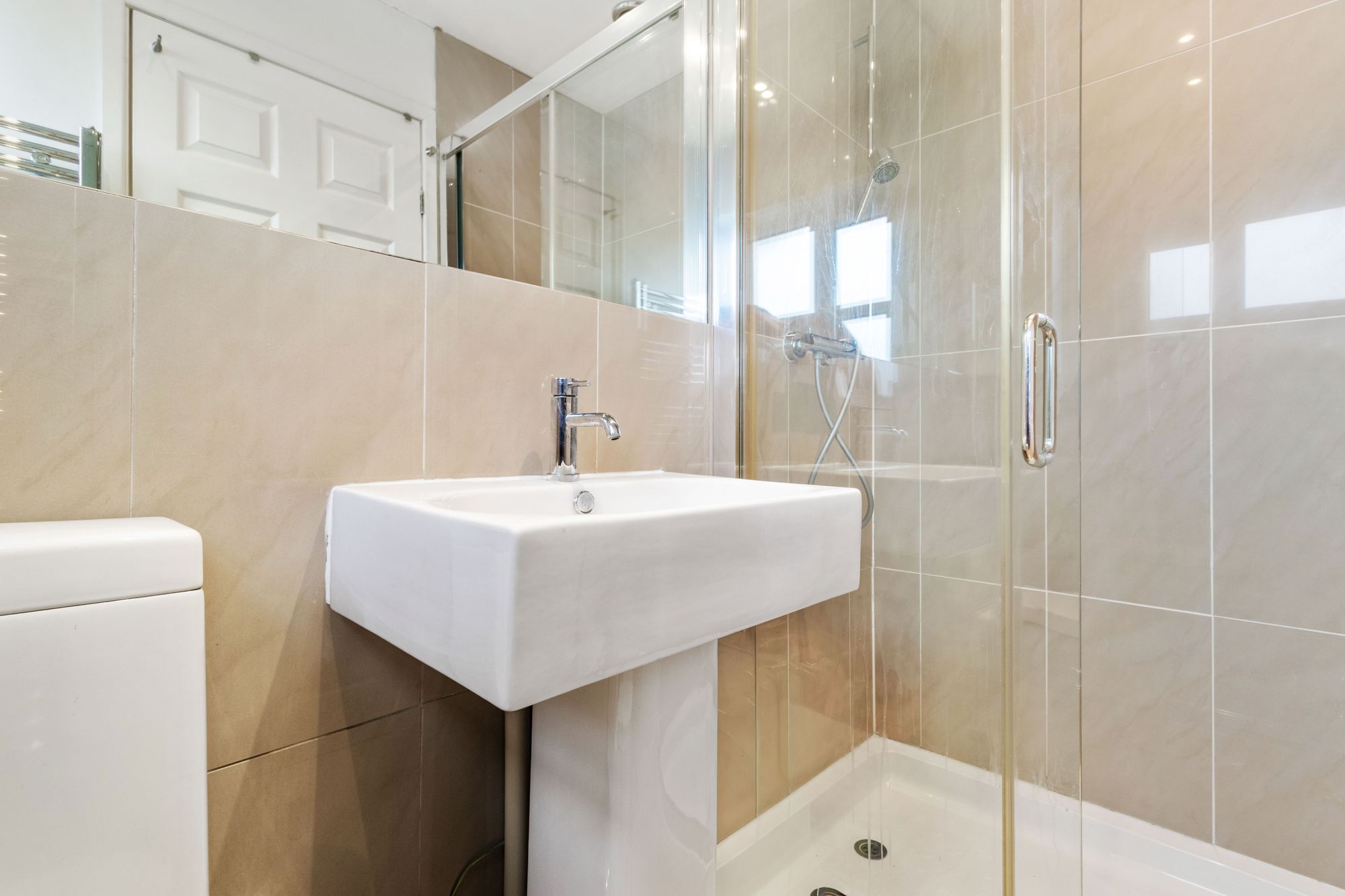 Pewterspear Green Road, Appleton, WA4