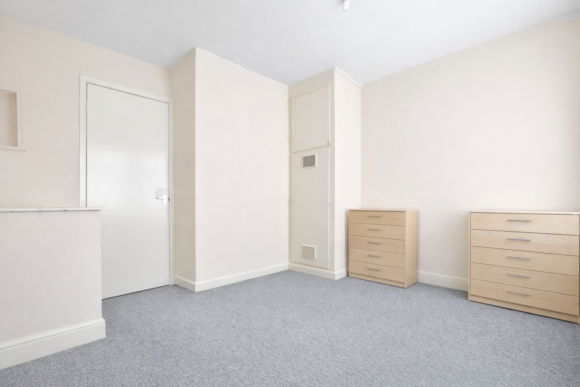 823f22ca-184b-46d1-a38e-470fe1d9455e