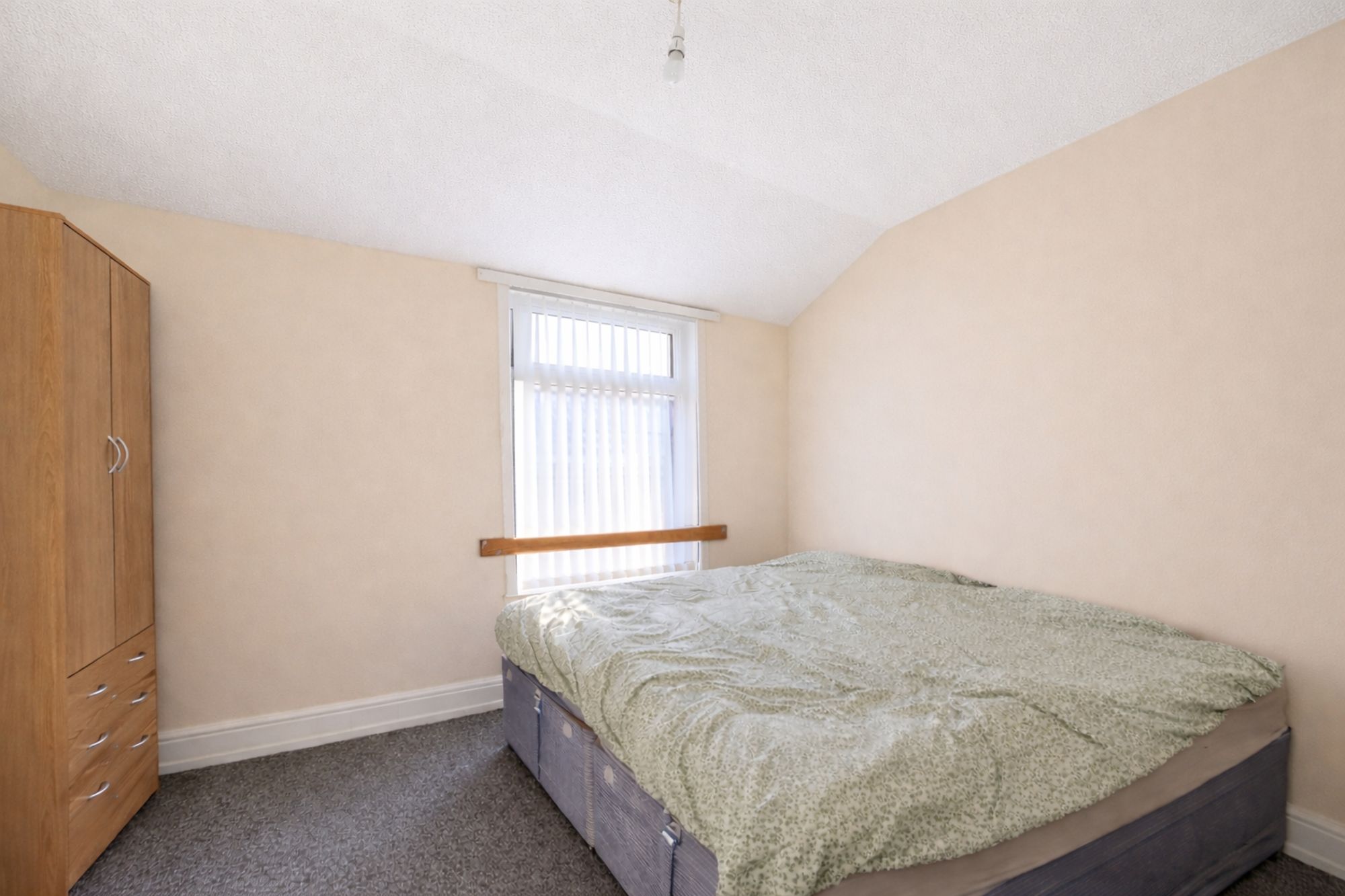 e9eeccc6-91ac-4701-98a0-04787e73ee99