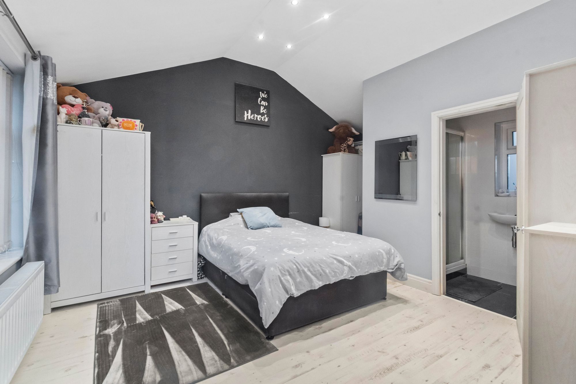 Victoria Avenue, St. Helens