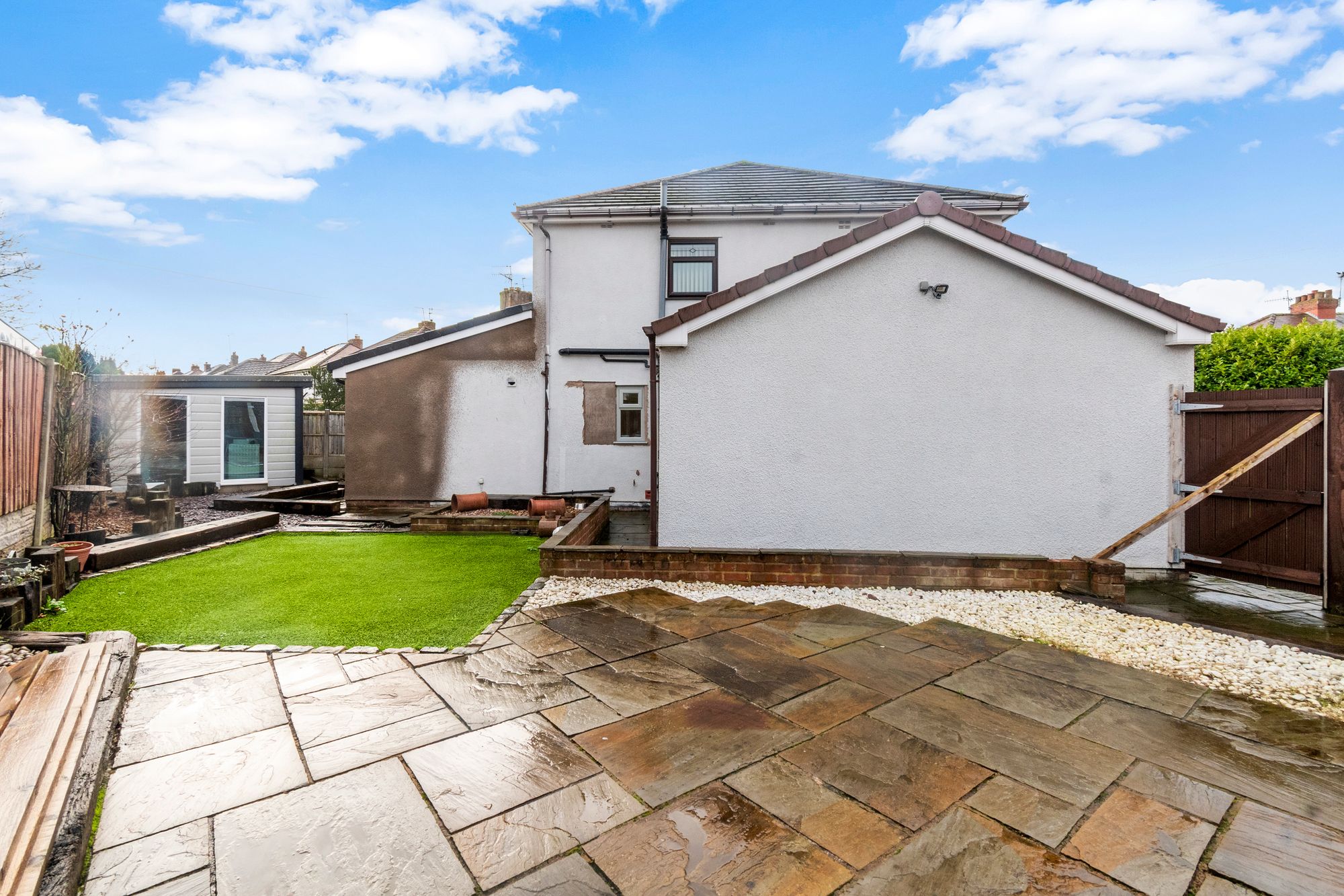 Victoria Avenue, St. Helens