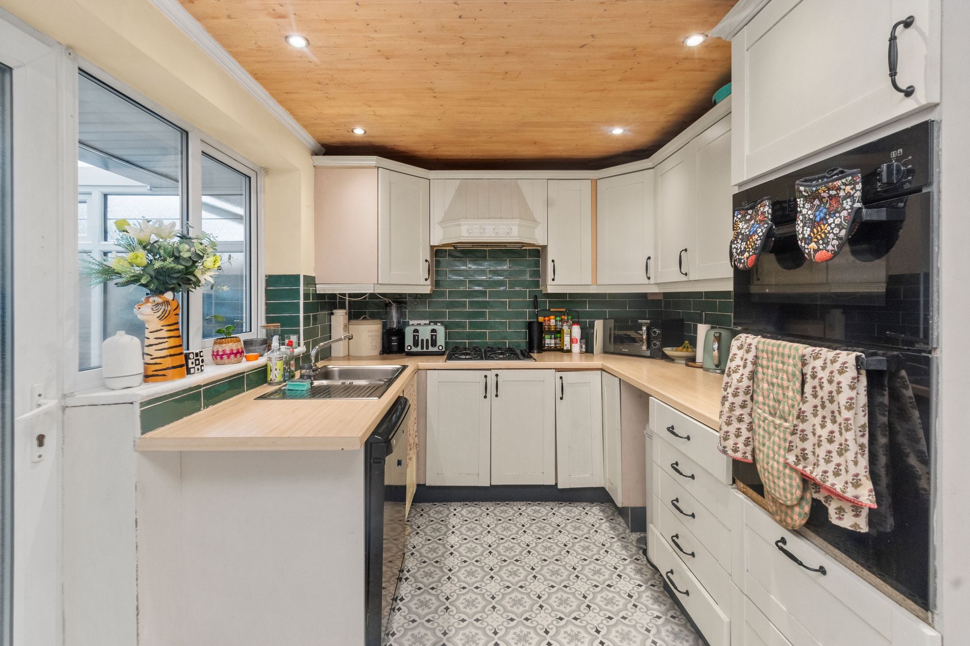 Catterall Avenue, St. Helens, WA9