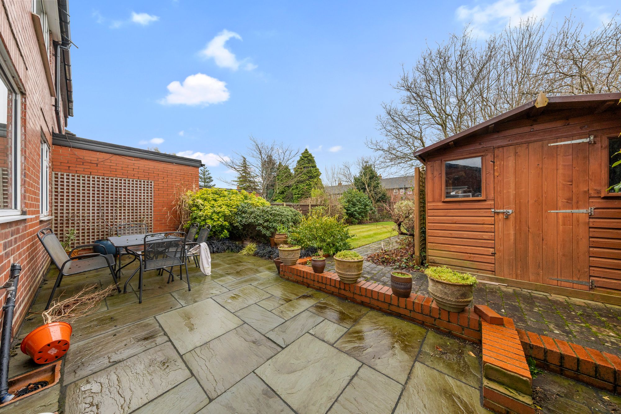 Vine Crescent, Warrington