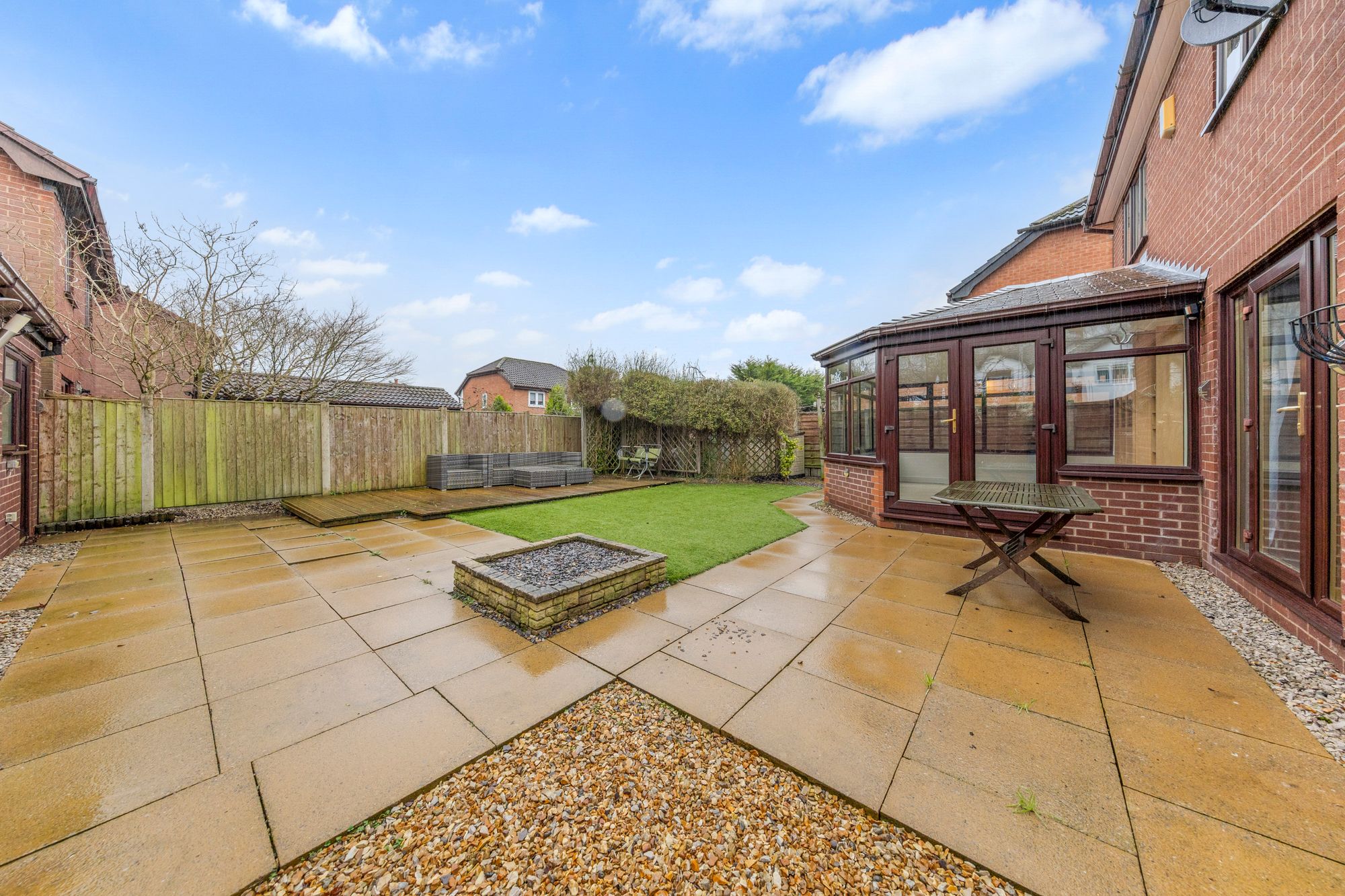 Applecross Close, Warrington