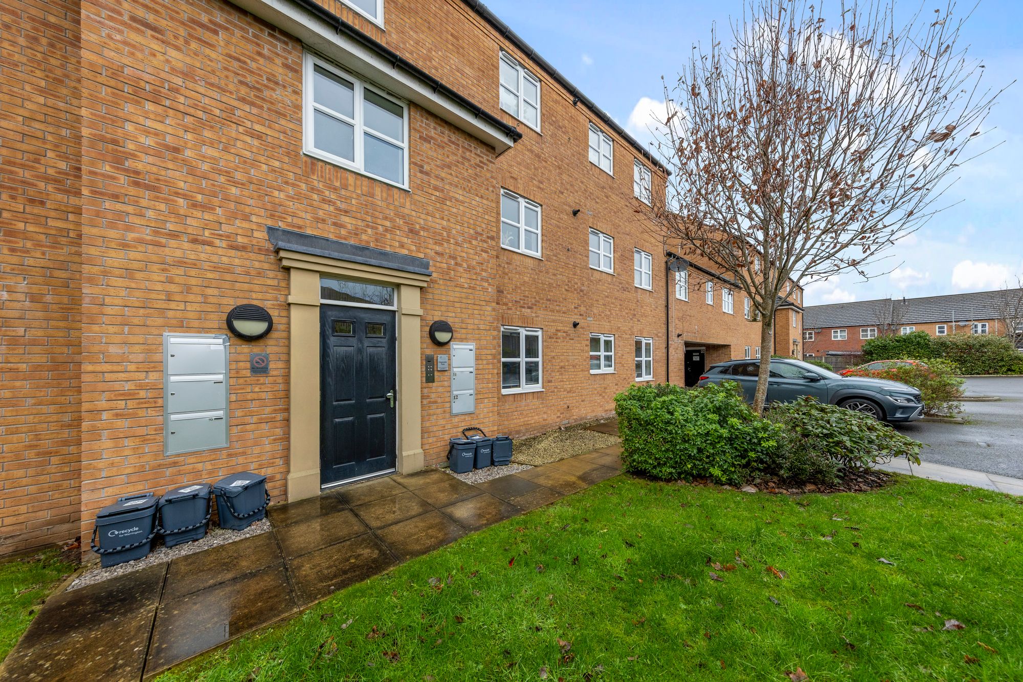Gilbert Drive, Warrington, WA4