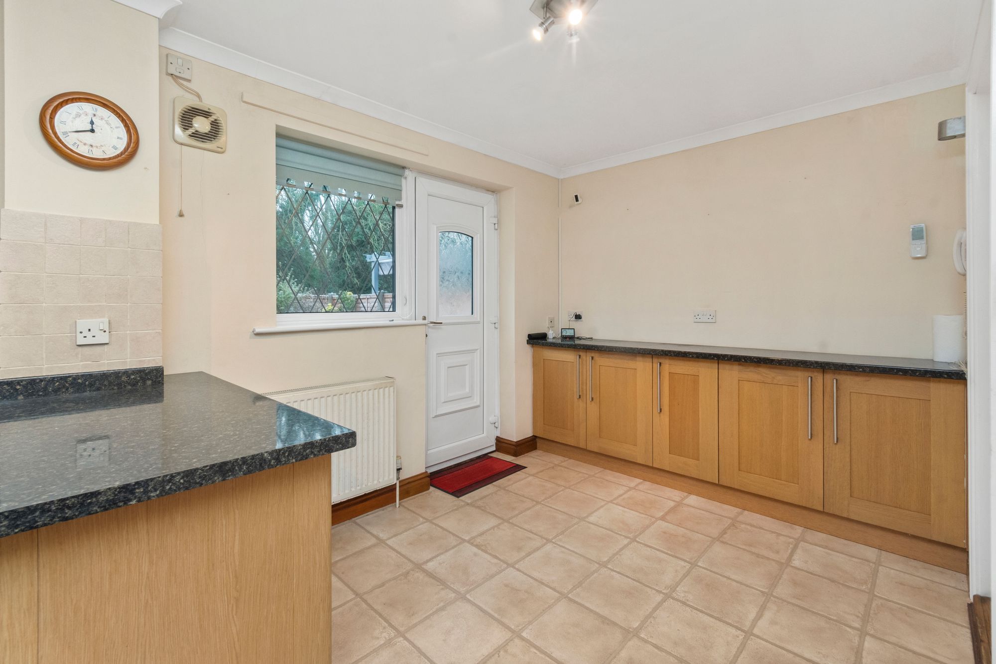 St. Andrews Close, Fearnhead, WA2