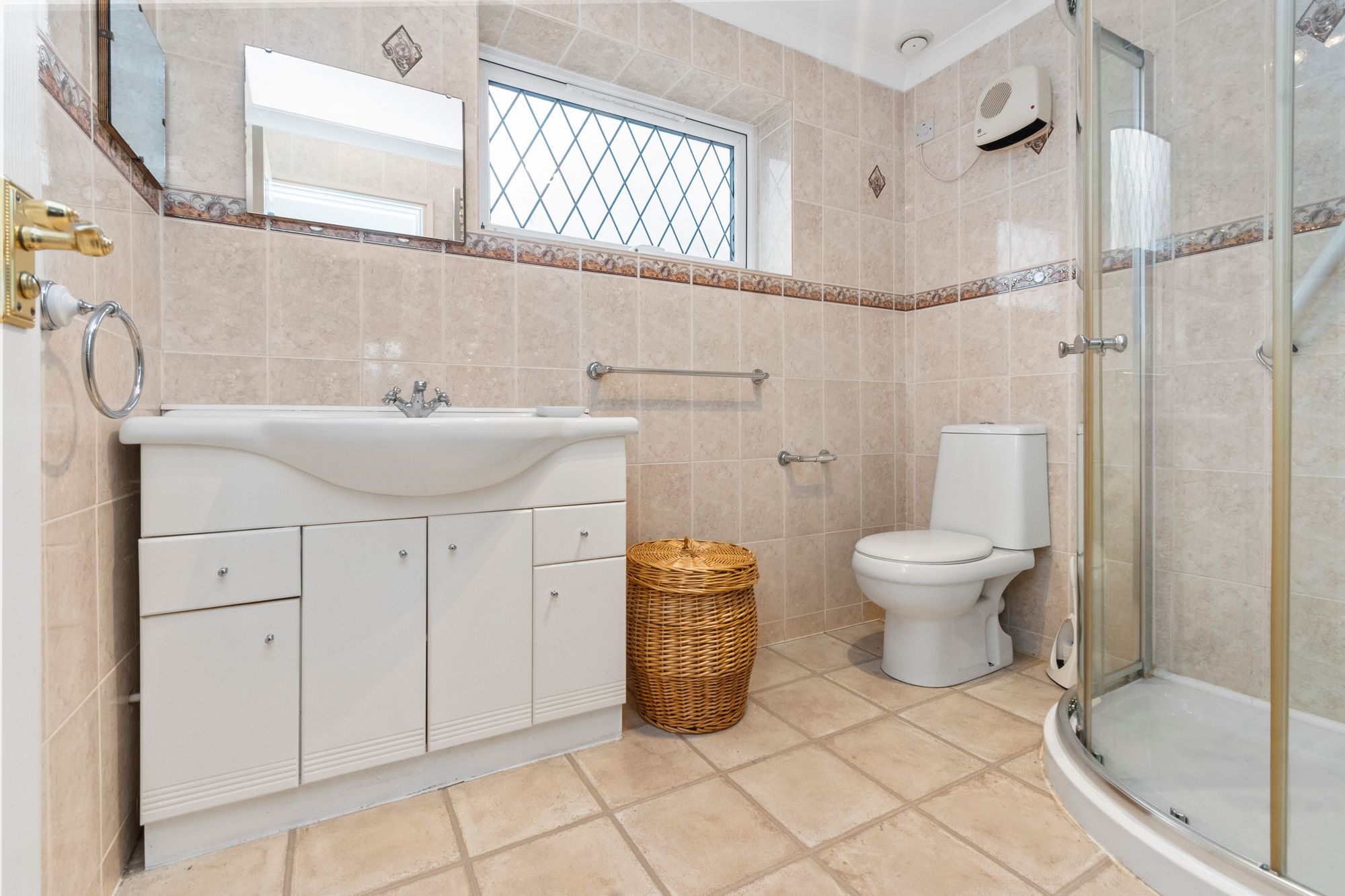 St. Andrews Close, Fearnhead, WA2