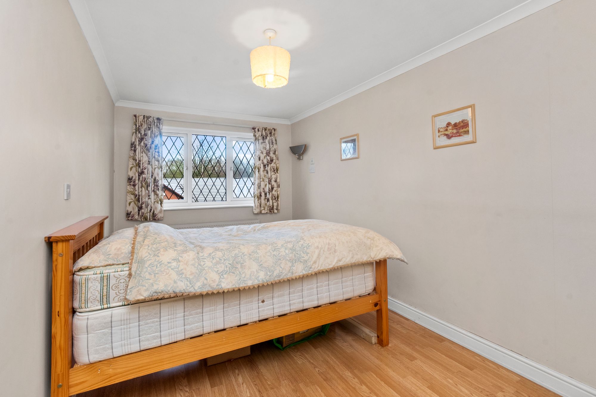 St. Andrews Close, Fearnhead, WA2