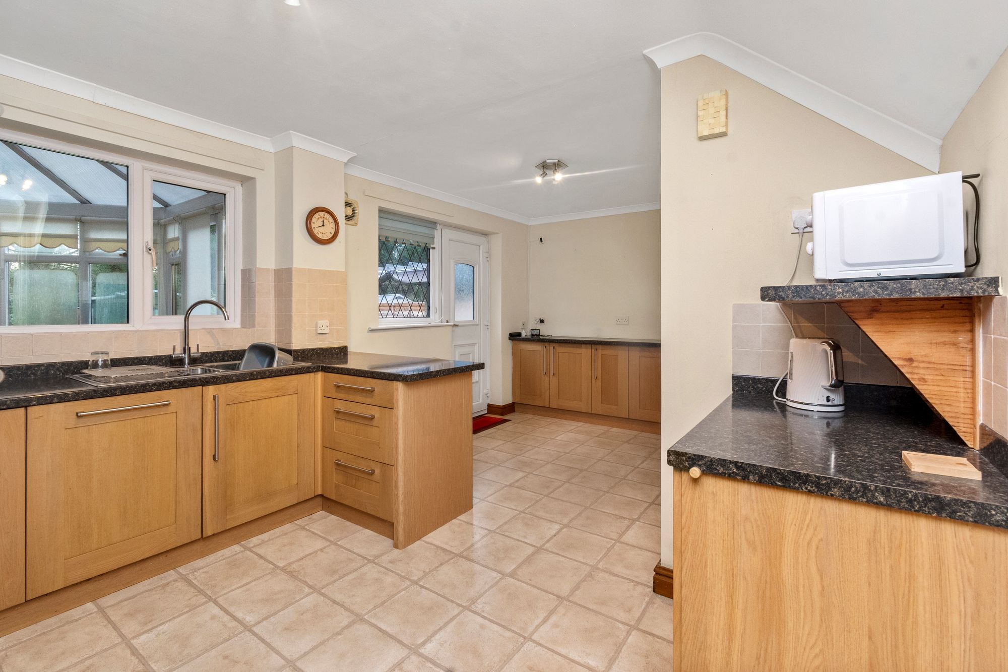 St. Andrews Close, Fearnhead, WA2