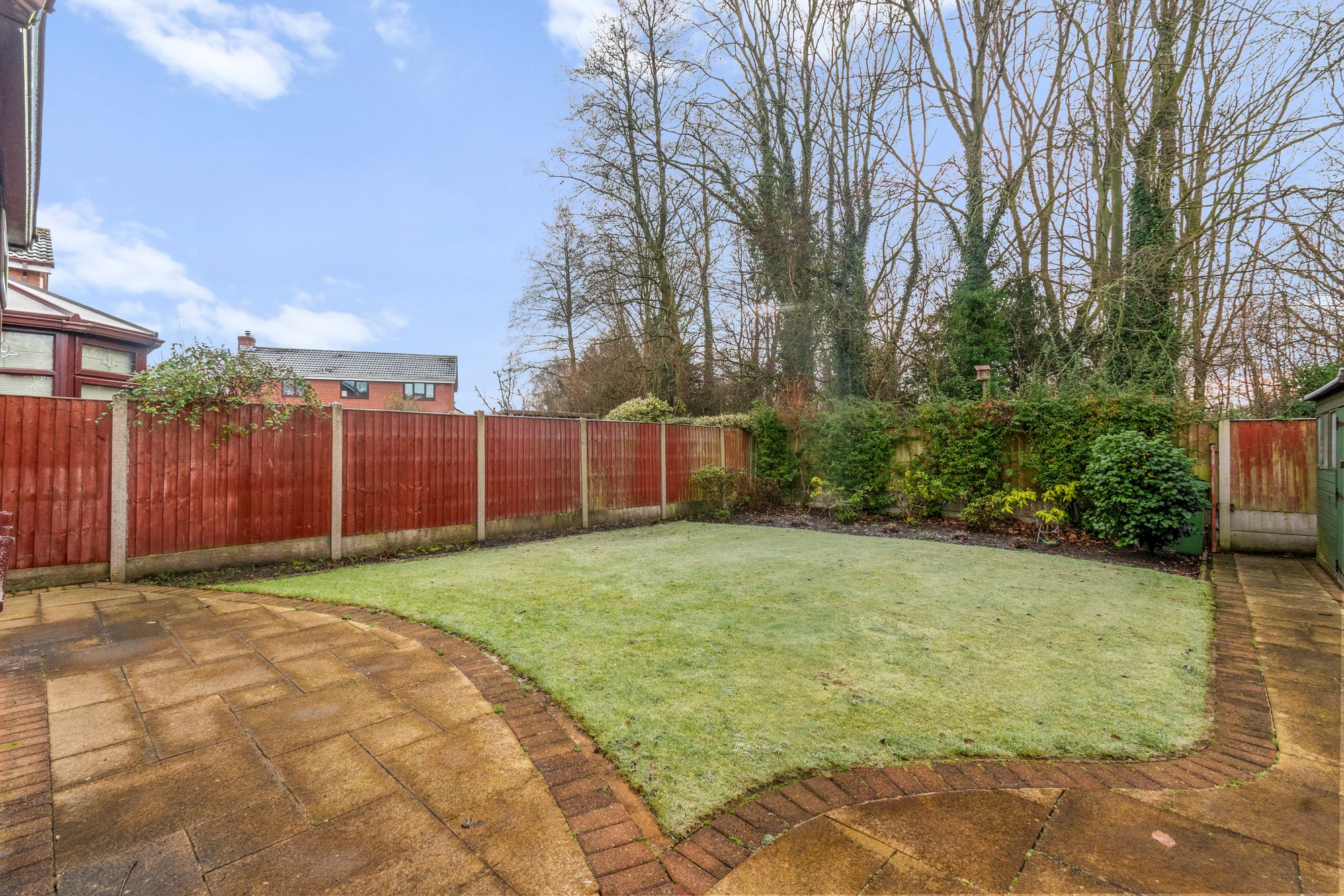 St. Andrews Close, Fearnhead, WA2