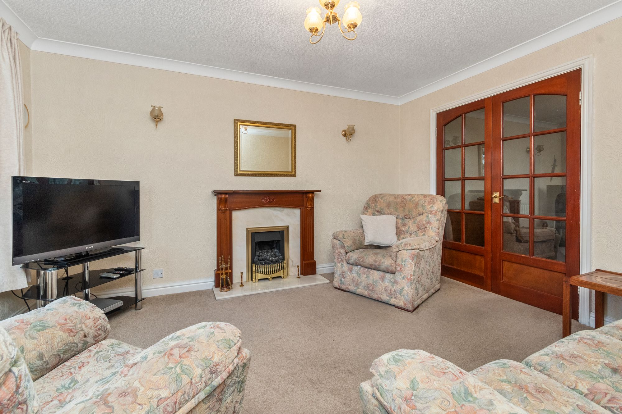 St. Andrews Close, Fearnhead, WA2