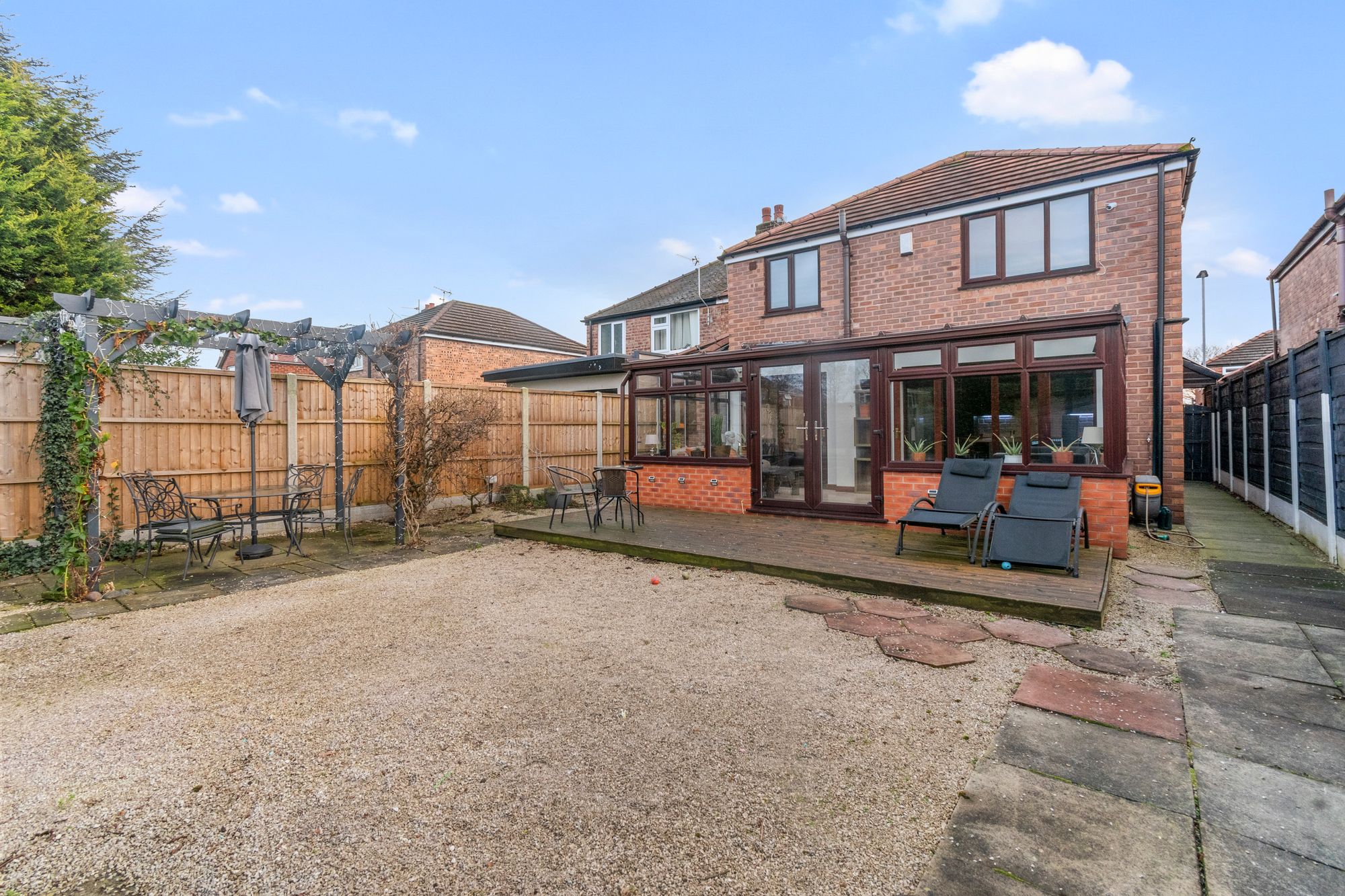 Hayfield Road, Woolston, WA1