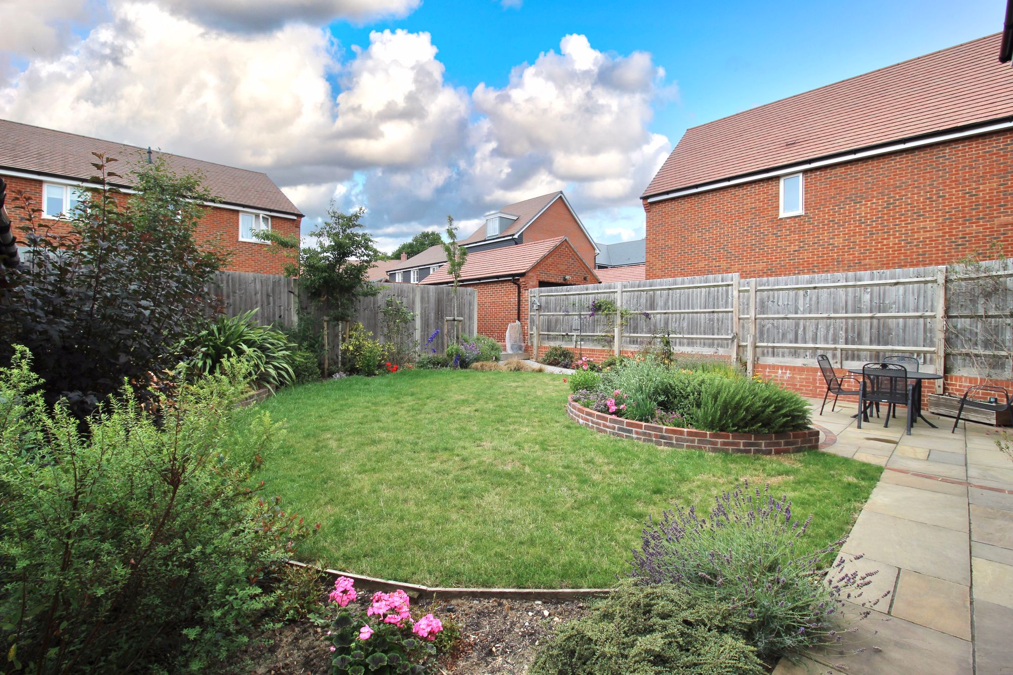 66 Harper Road, Botley