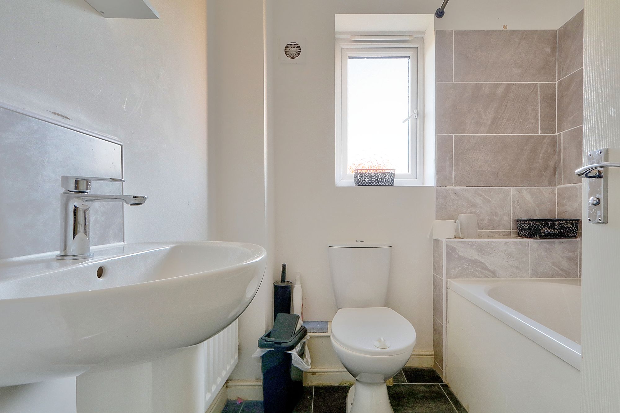 _MG_8405_6_7_Enhancer