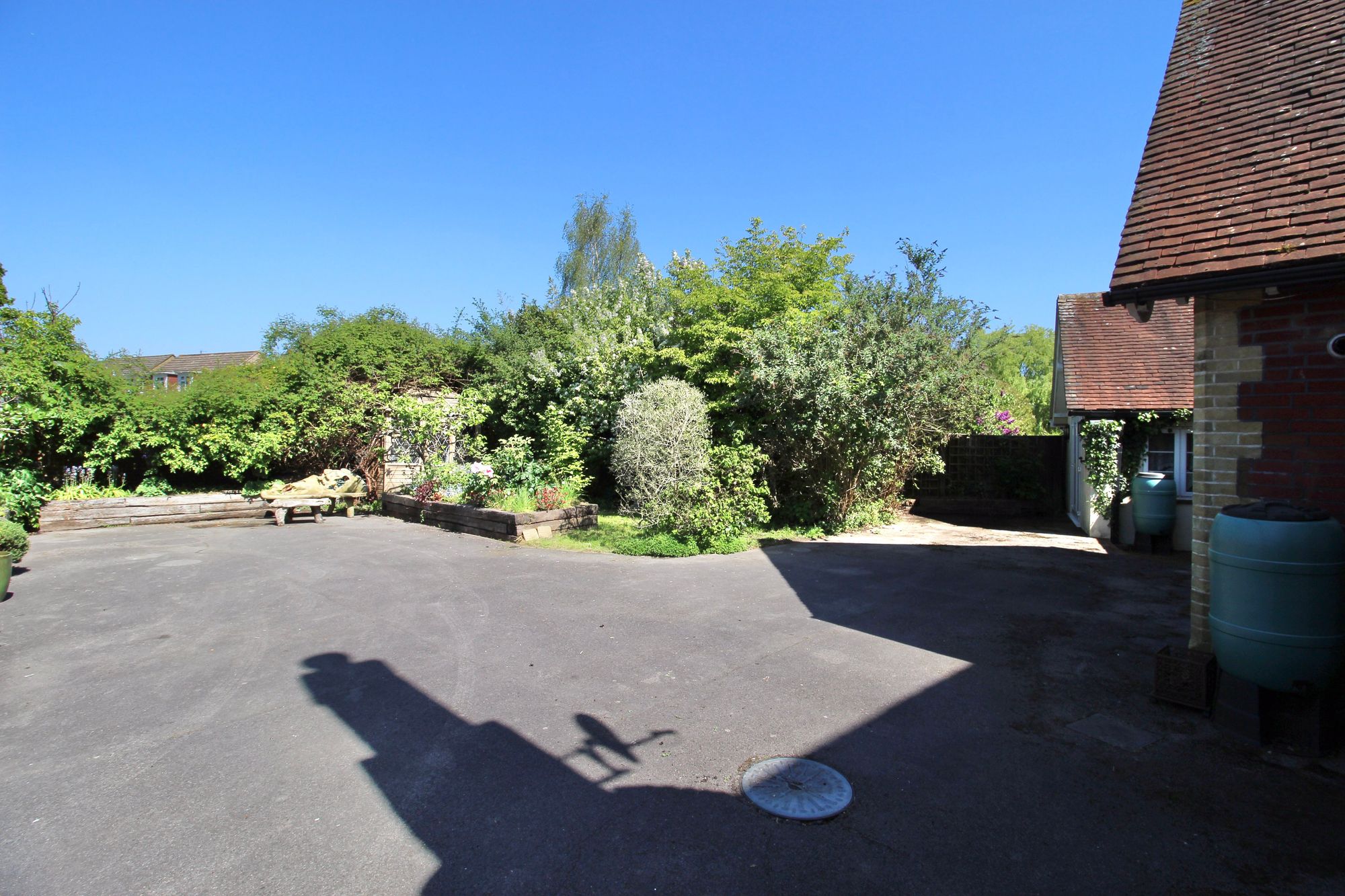 3 Lecole Walk High Street, Botley