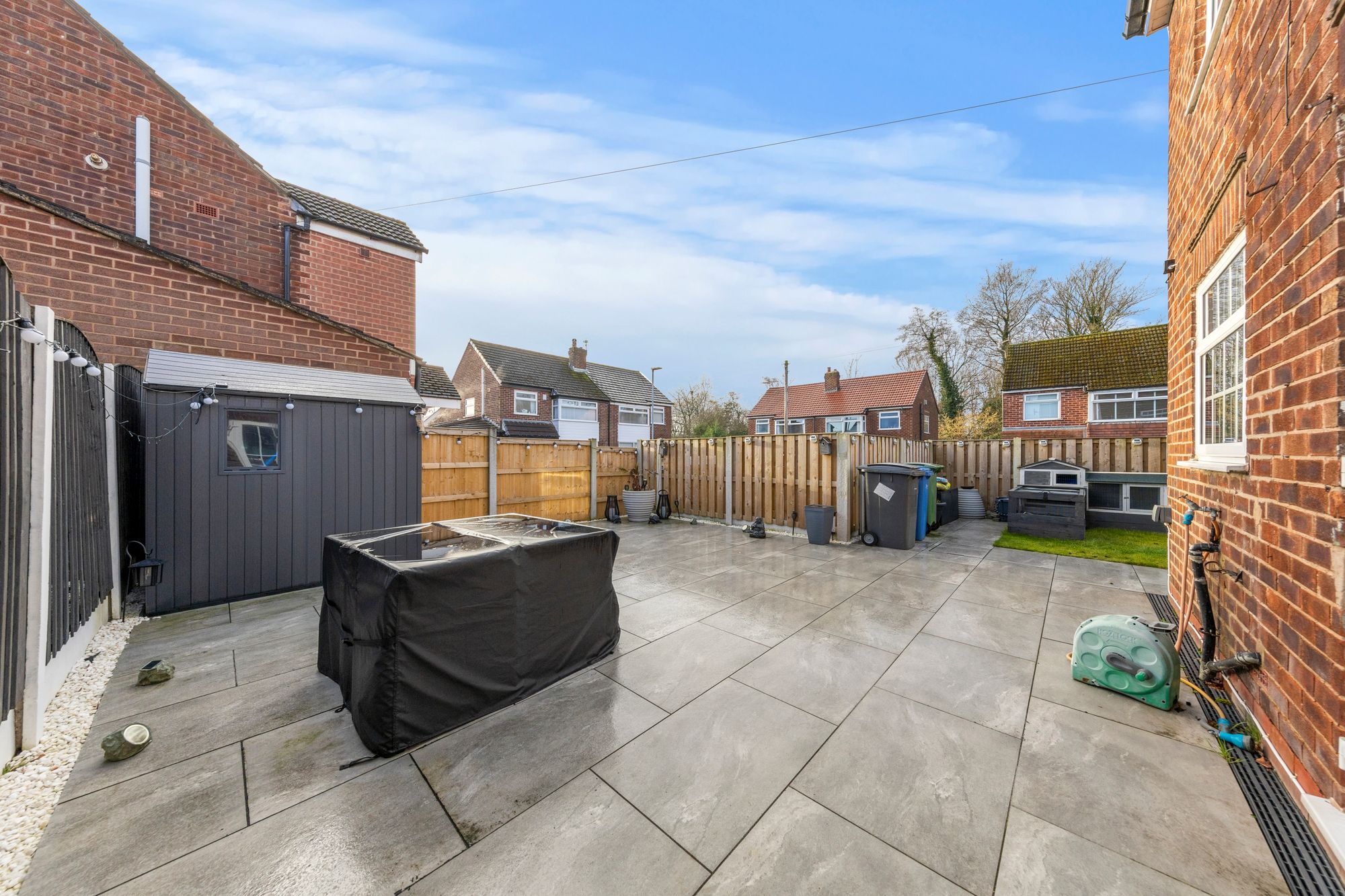 Gordon Avenue, Woolston, WA1