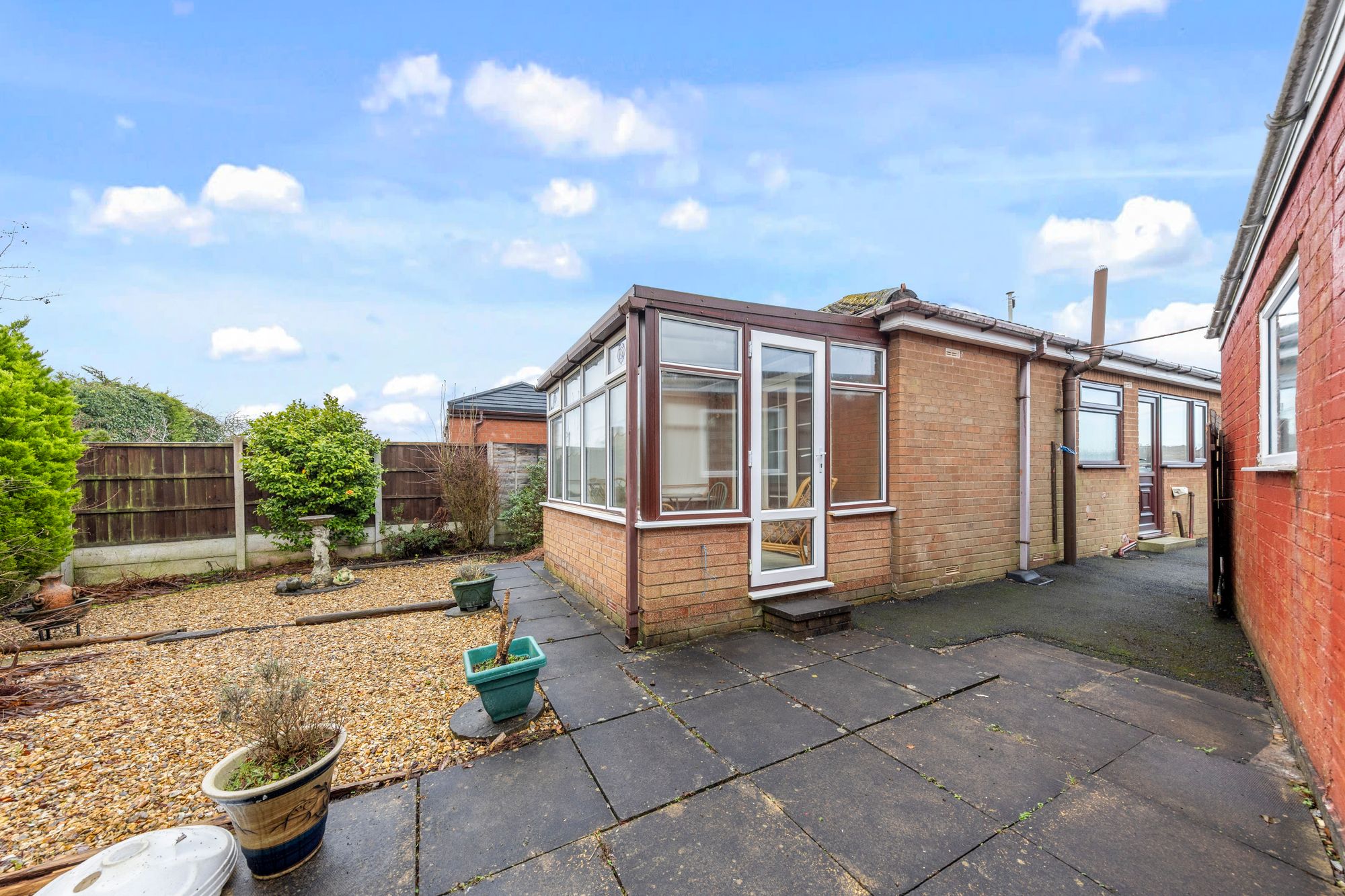 Moore Drive, St. Helens