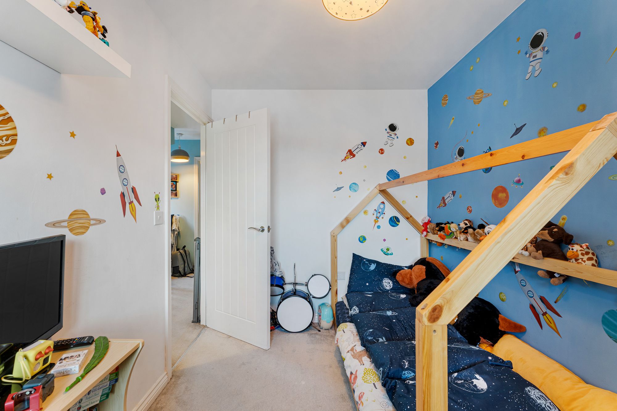 Northumberland Road, Widnes, WA8