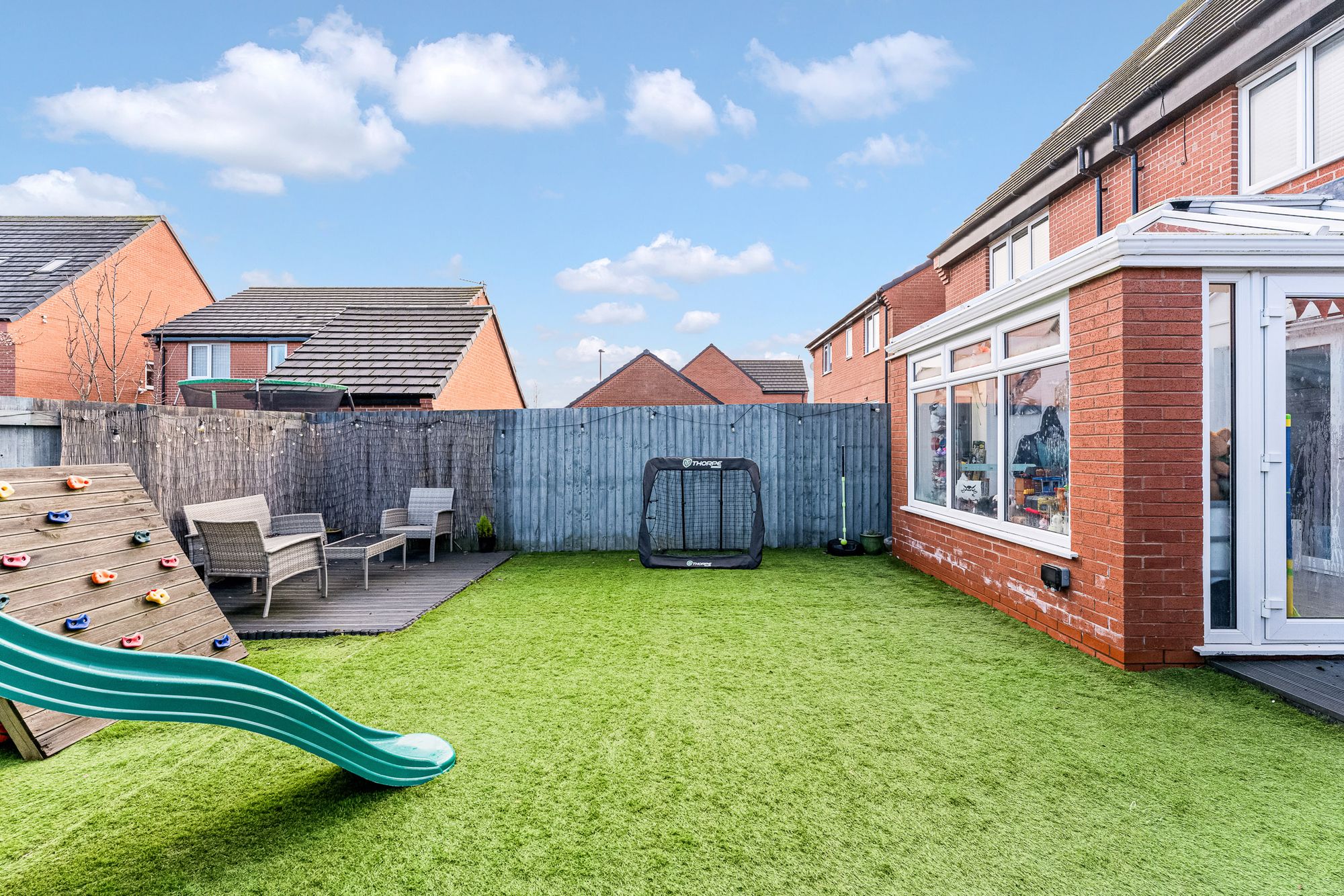 Northumberland Road, Widnes, WA8