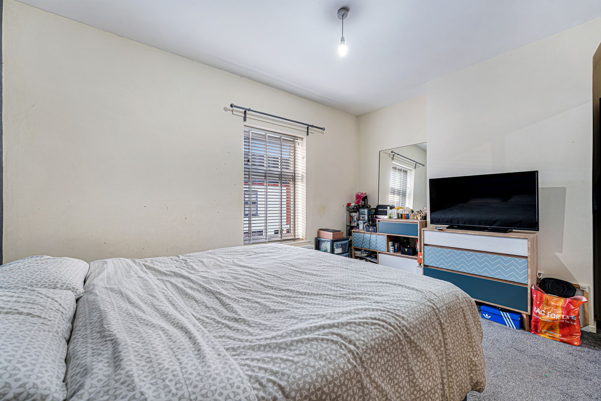 Belvoir Road, Widnes, WA8