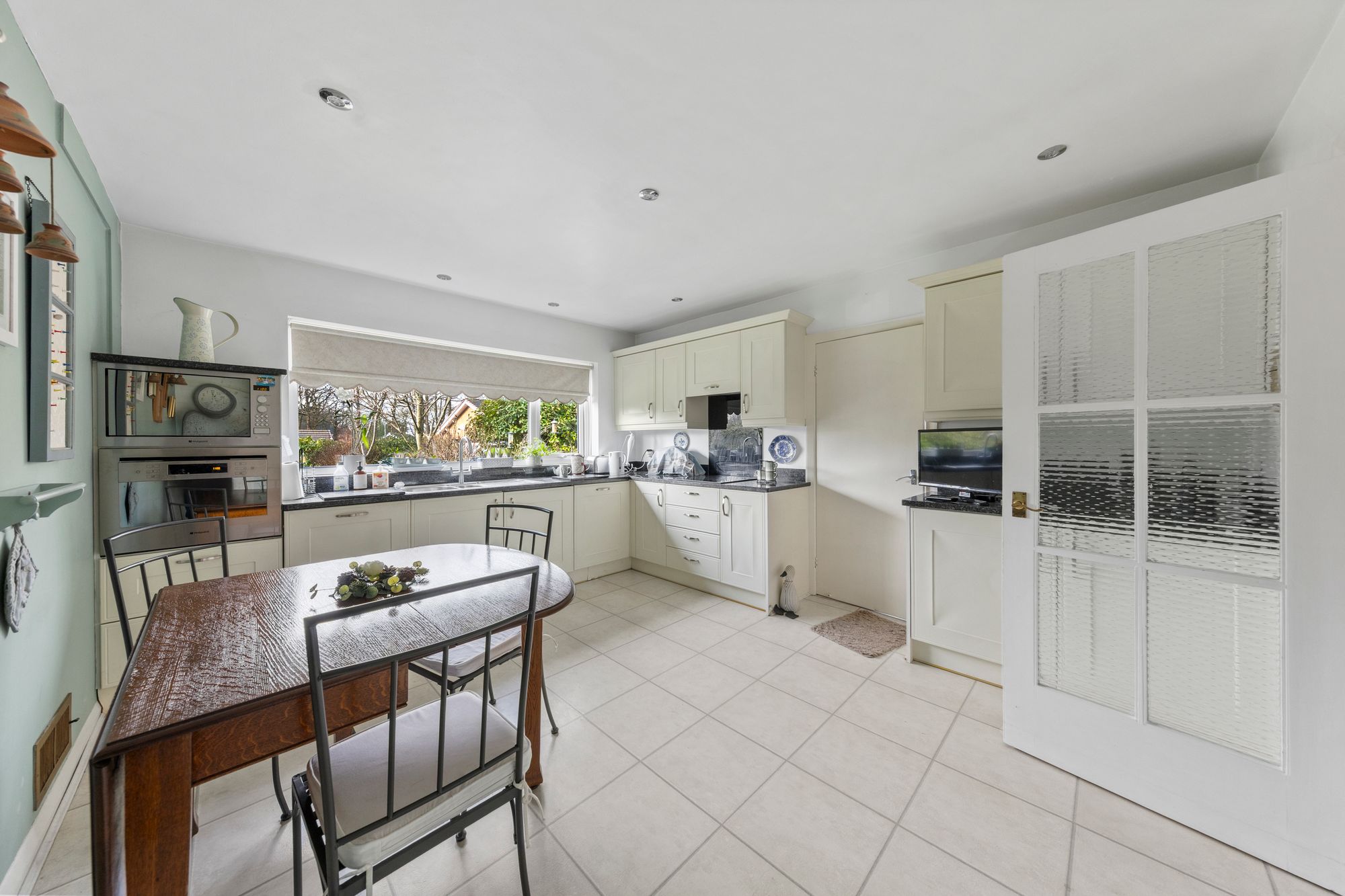 Hillcliffe Road, Walton, WA4