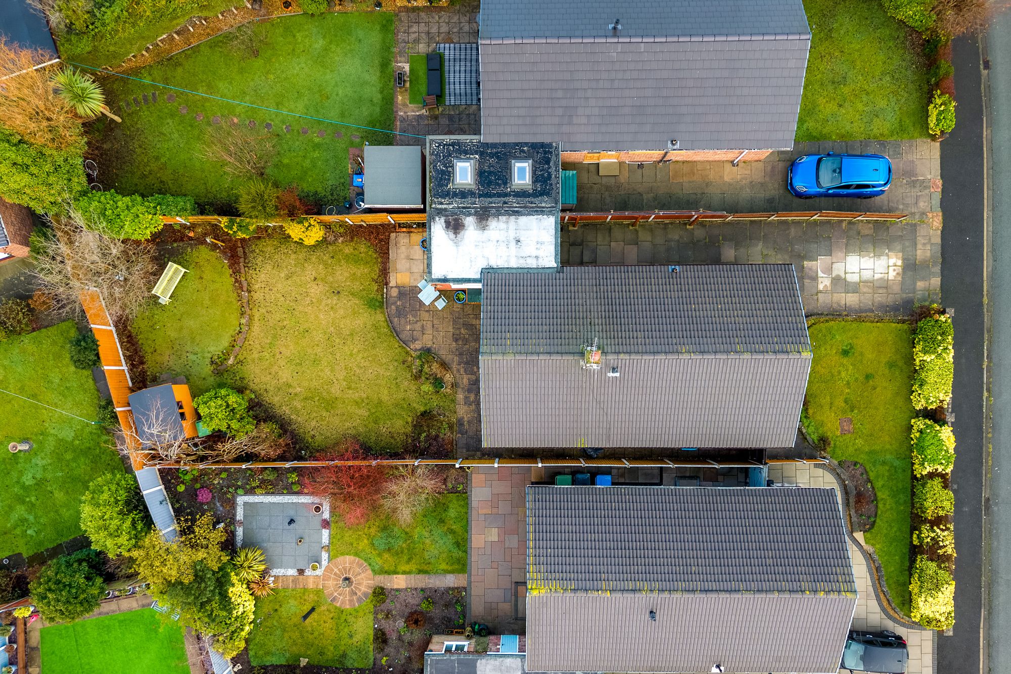 Tynwald Crescent, Widnes