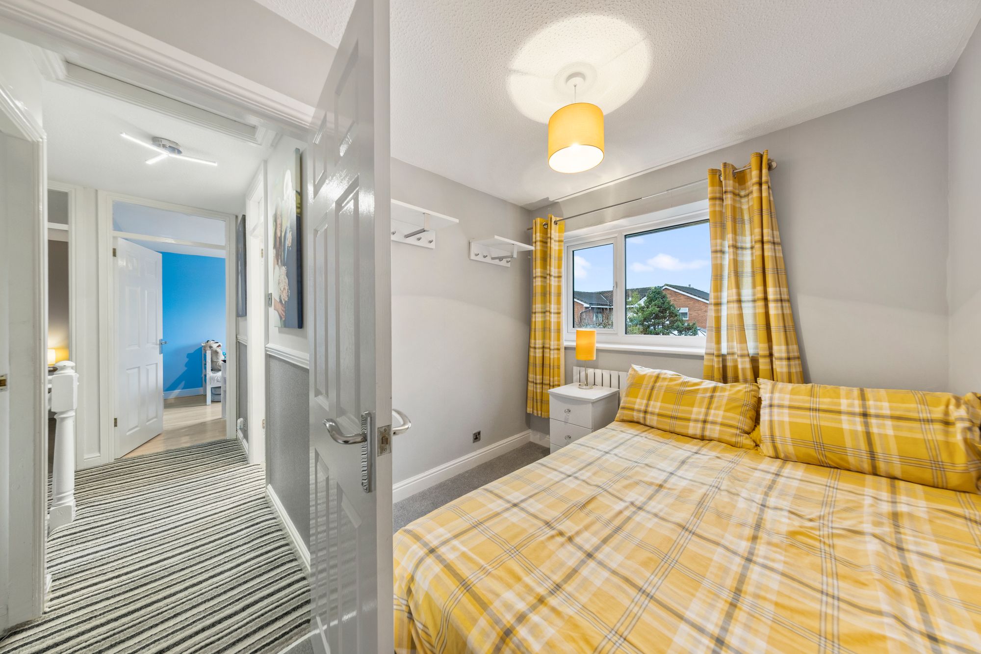 Falconers Green, Westbrook, WA5