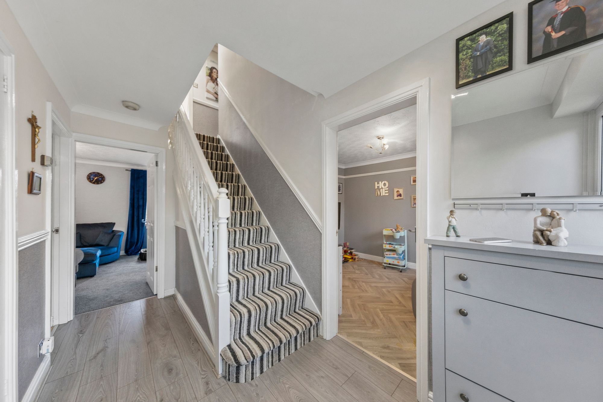 Falconers Green, Westbrook, WA5