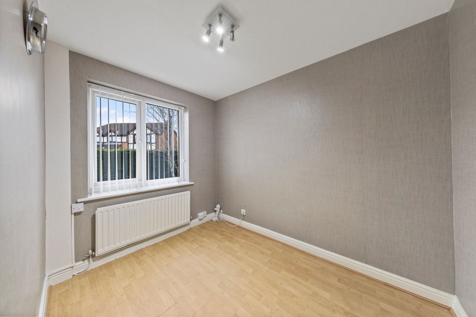 Falconers Green, Westbrook, WA5