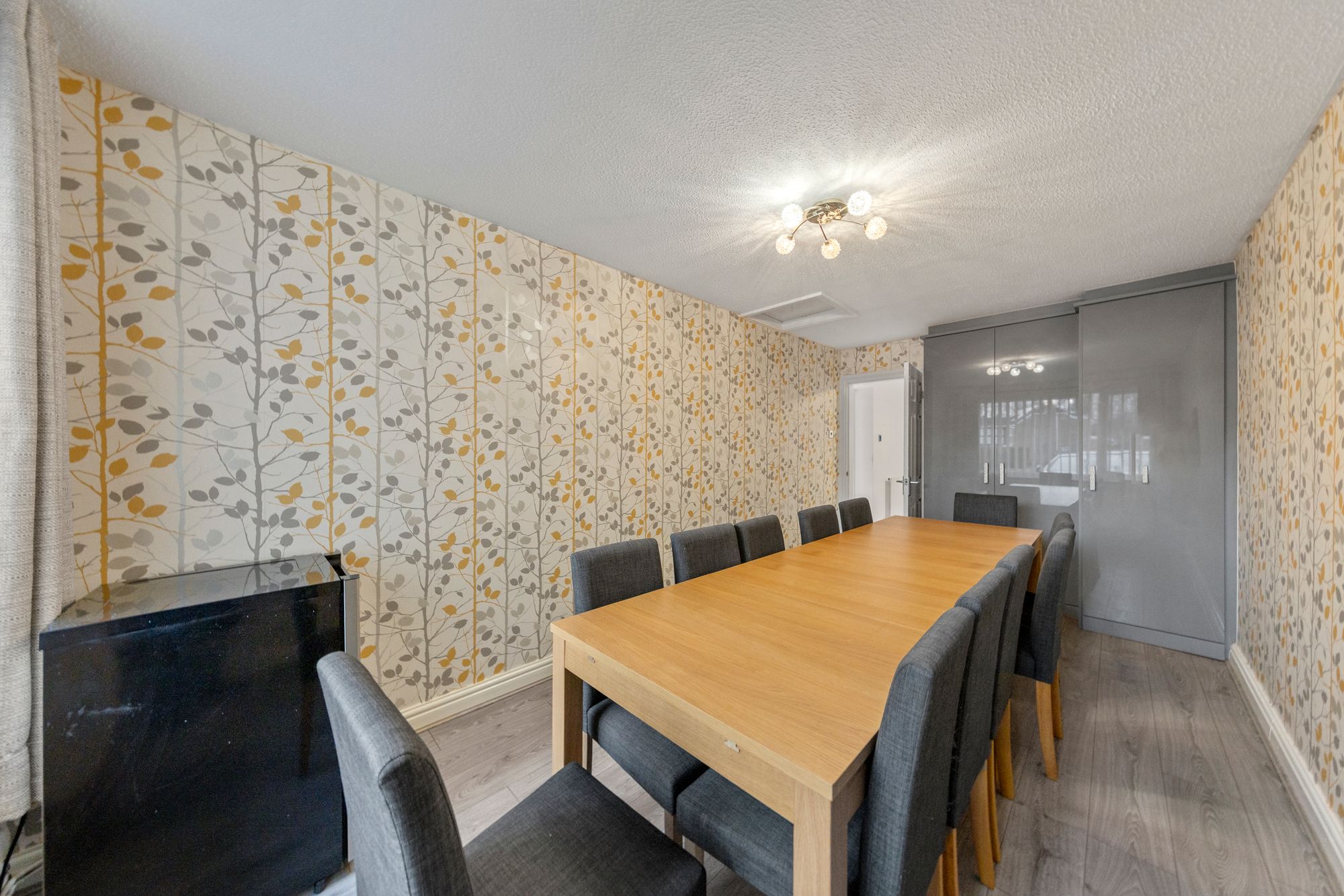 Falconers Green, Westbrook, WA5