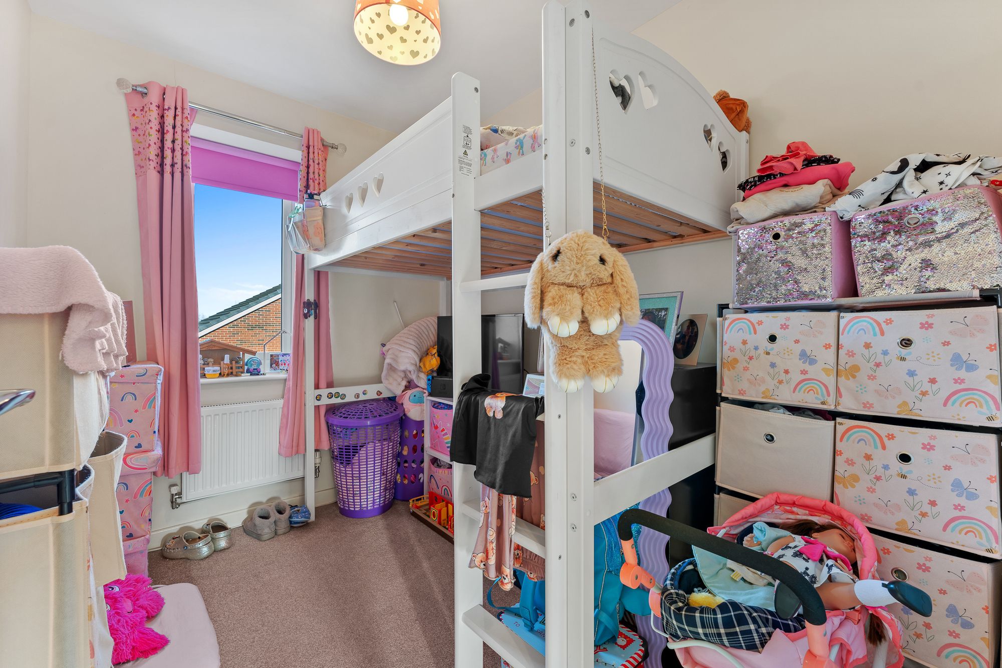 Picow Farm Road, Runcorn, WA7