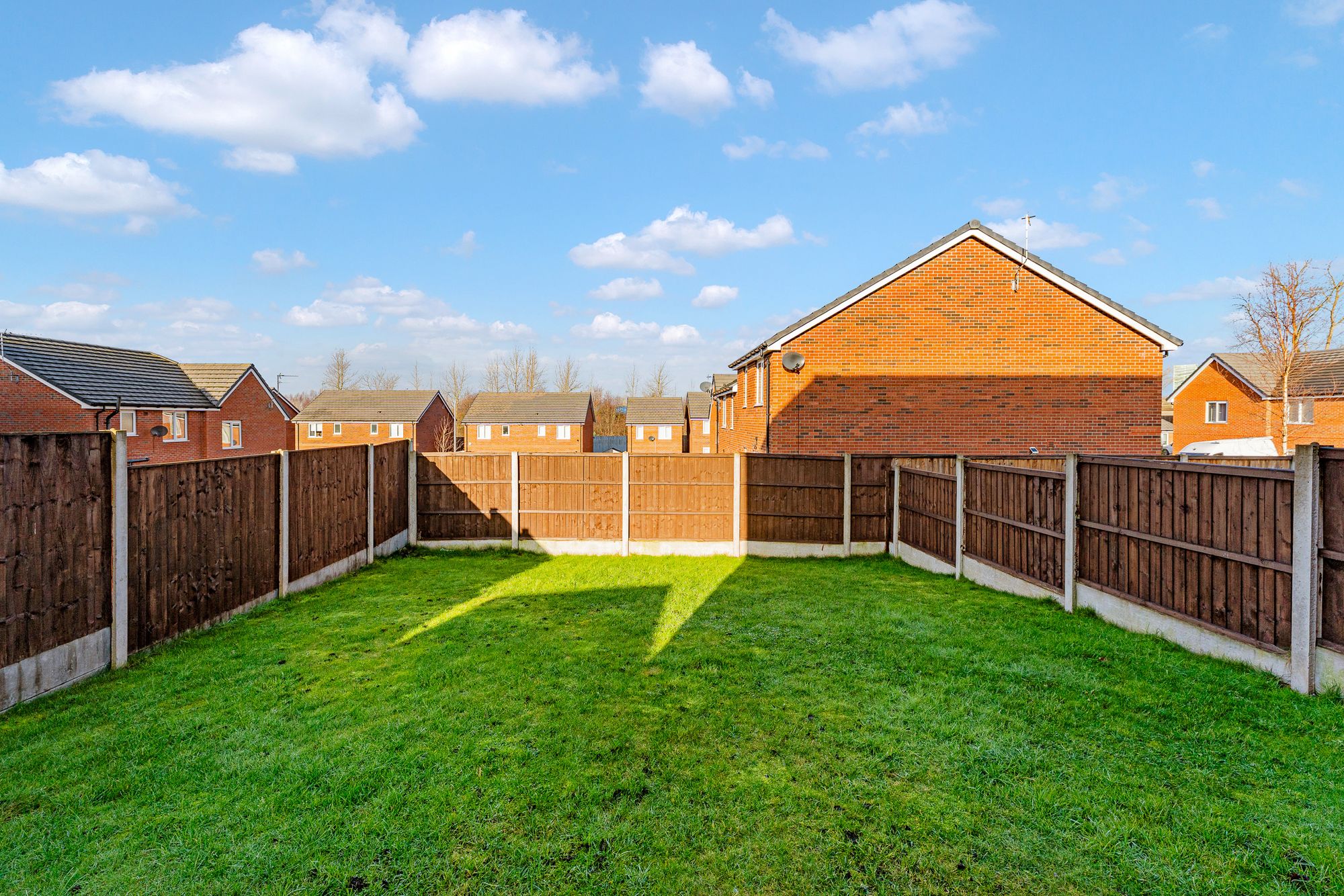 Picow Farm Road, Runcorn, WA7